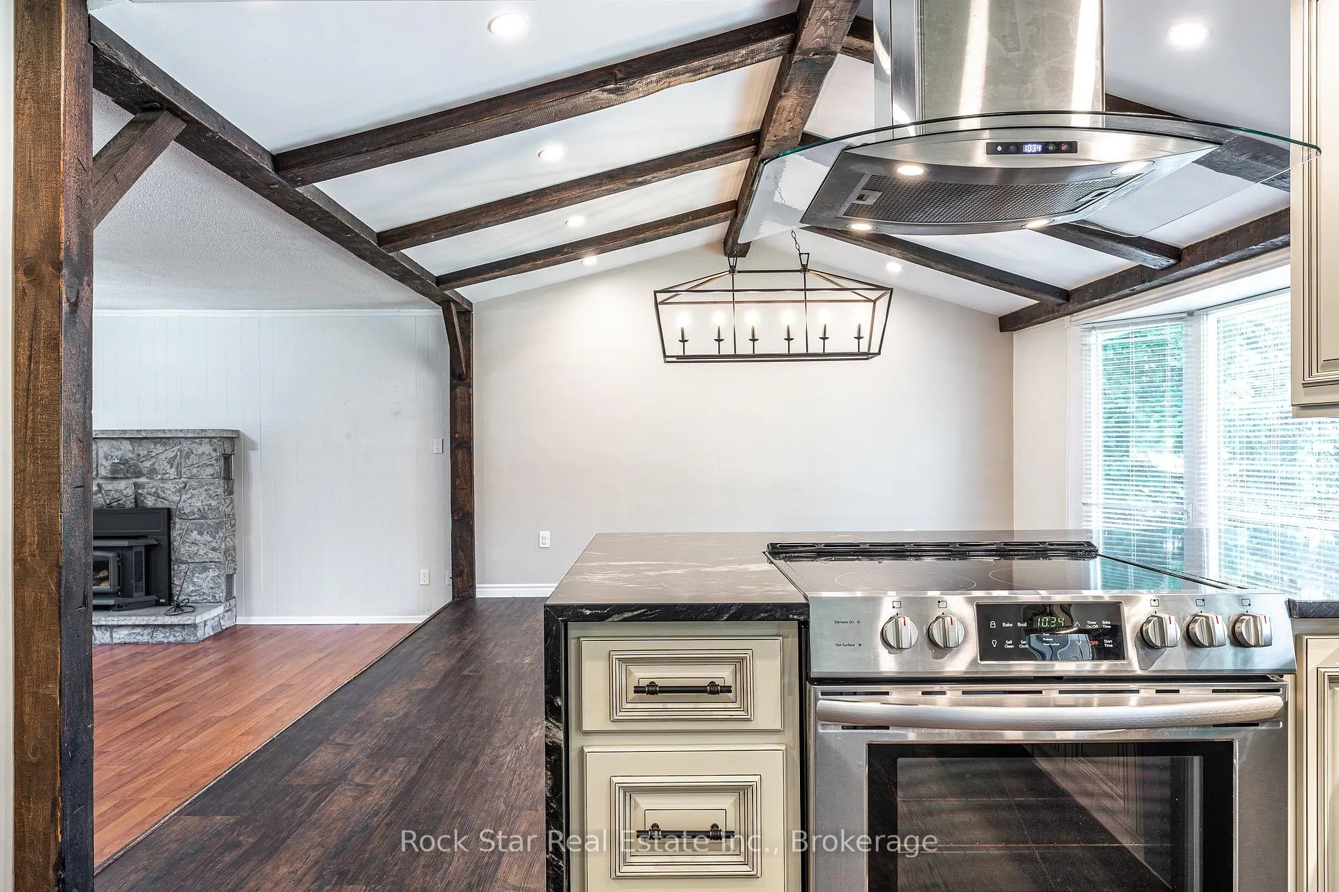 Photo 11 of 6989 Rutherford Street, Perth East, Millbank — HOMEH