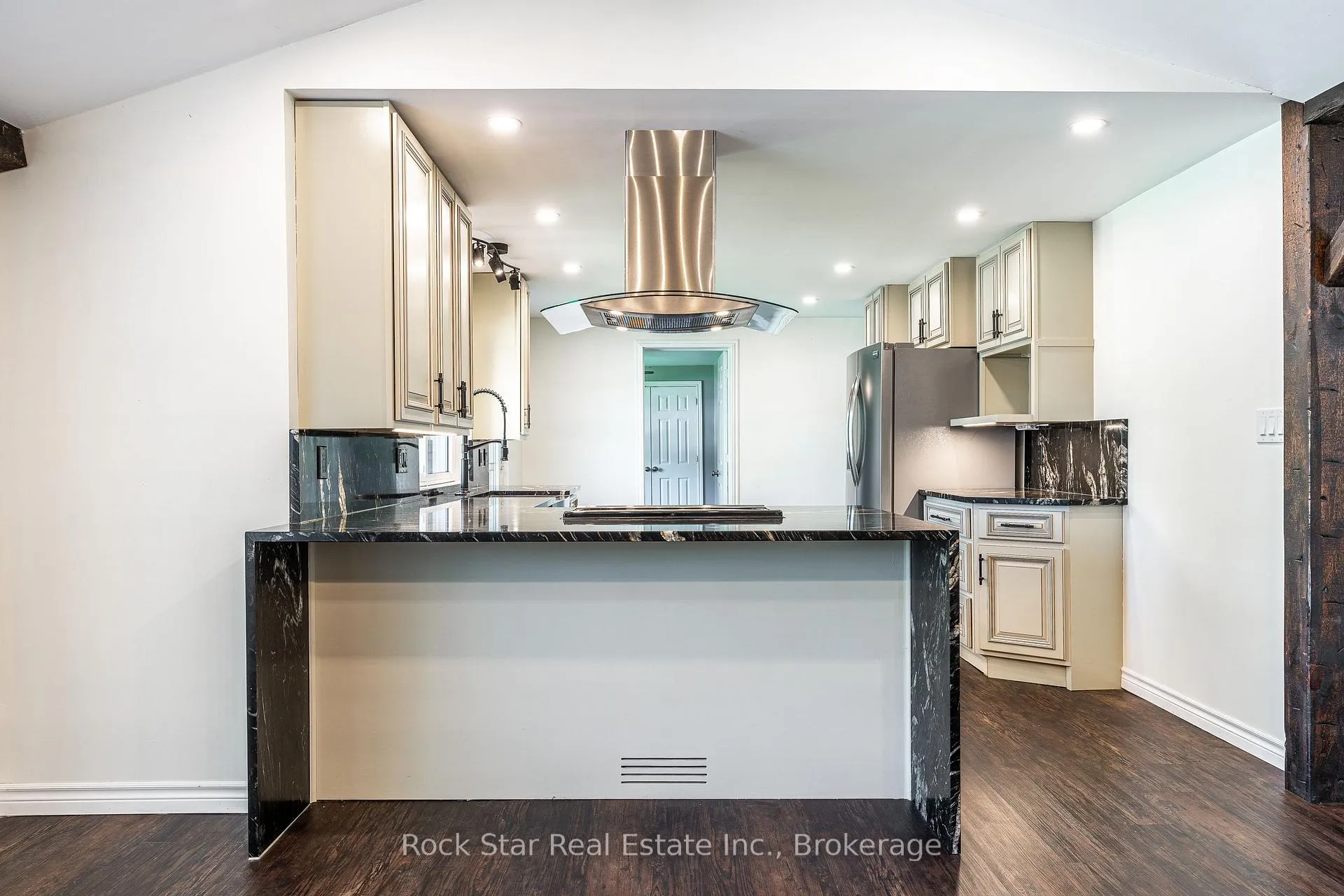 Photo 15 of 6989 Rutherford Street, Perth East, Millbank — HOMEH
