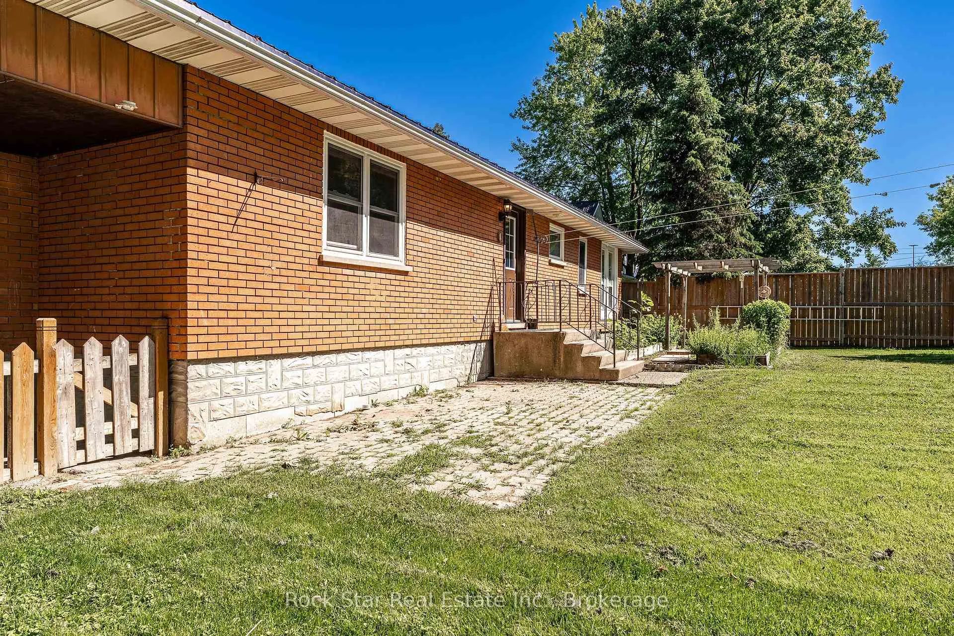 Photo 33 of 6989 Rutherford Street, Perth East, Millbank — HOMEH