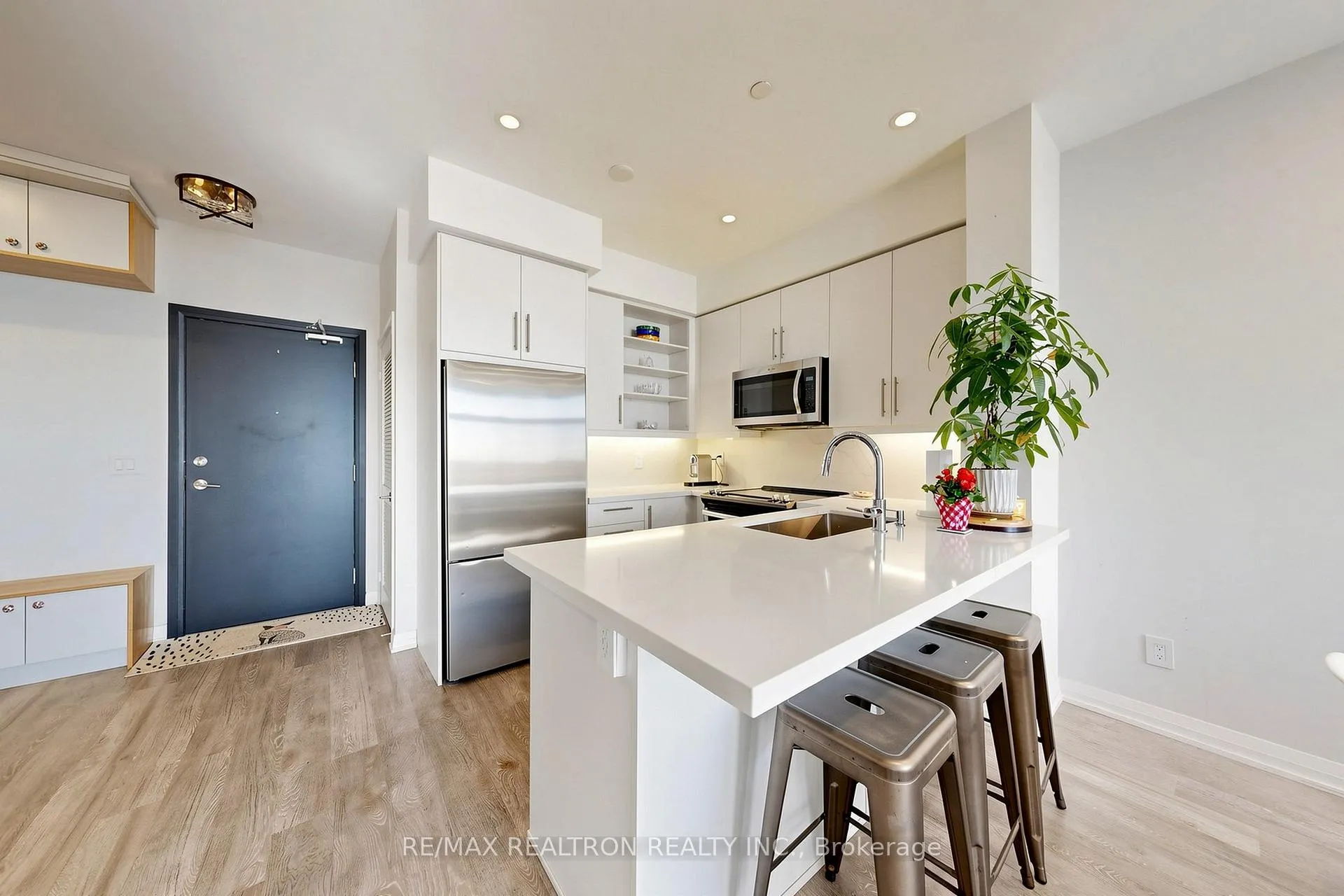 Photo 16 of Unit PH06, 65 Oneida Crescent, Richmond Hill, Langstaff — HOMEH