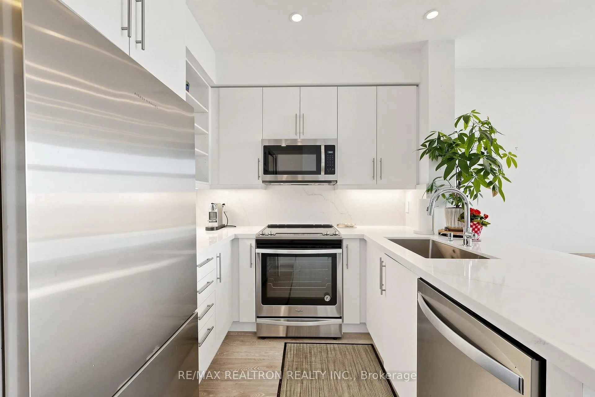 Photo 17 of Unit PH06, 65 Oneida Crescent, Richmond Hill, Langstaff — HOMEH