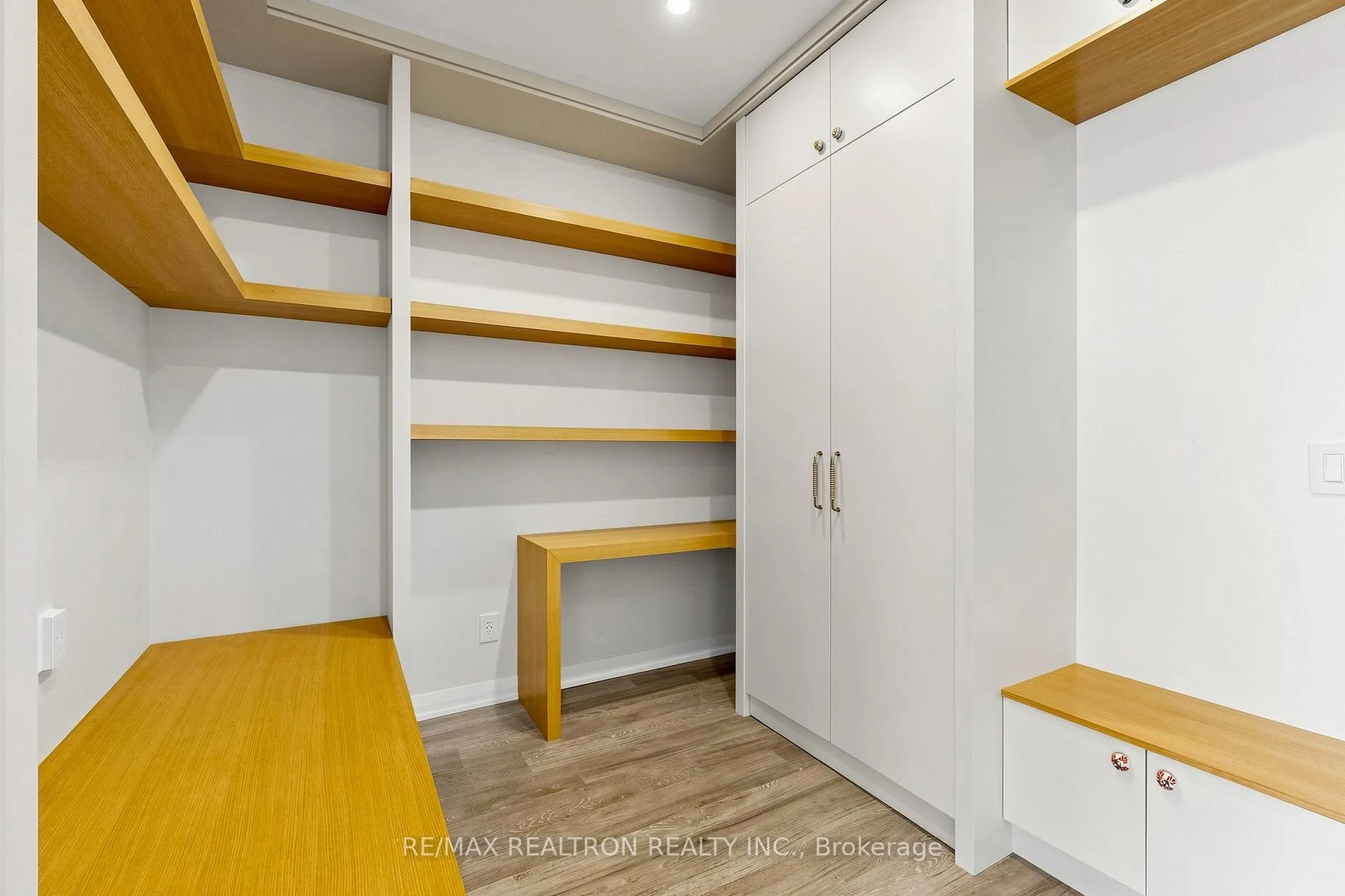 Photo 23 of Unit PH06, 65 Oneida Crescent, Richmond Hill, Langstaff — HOMEH