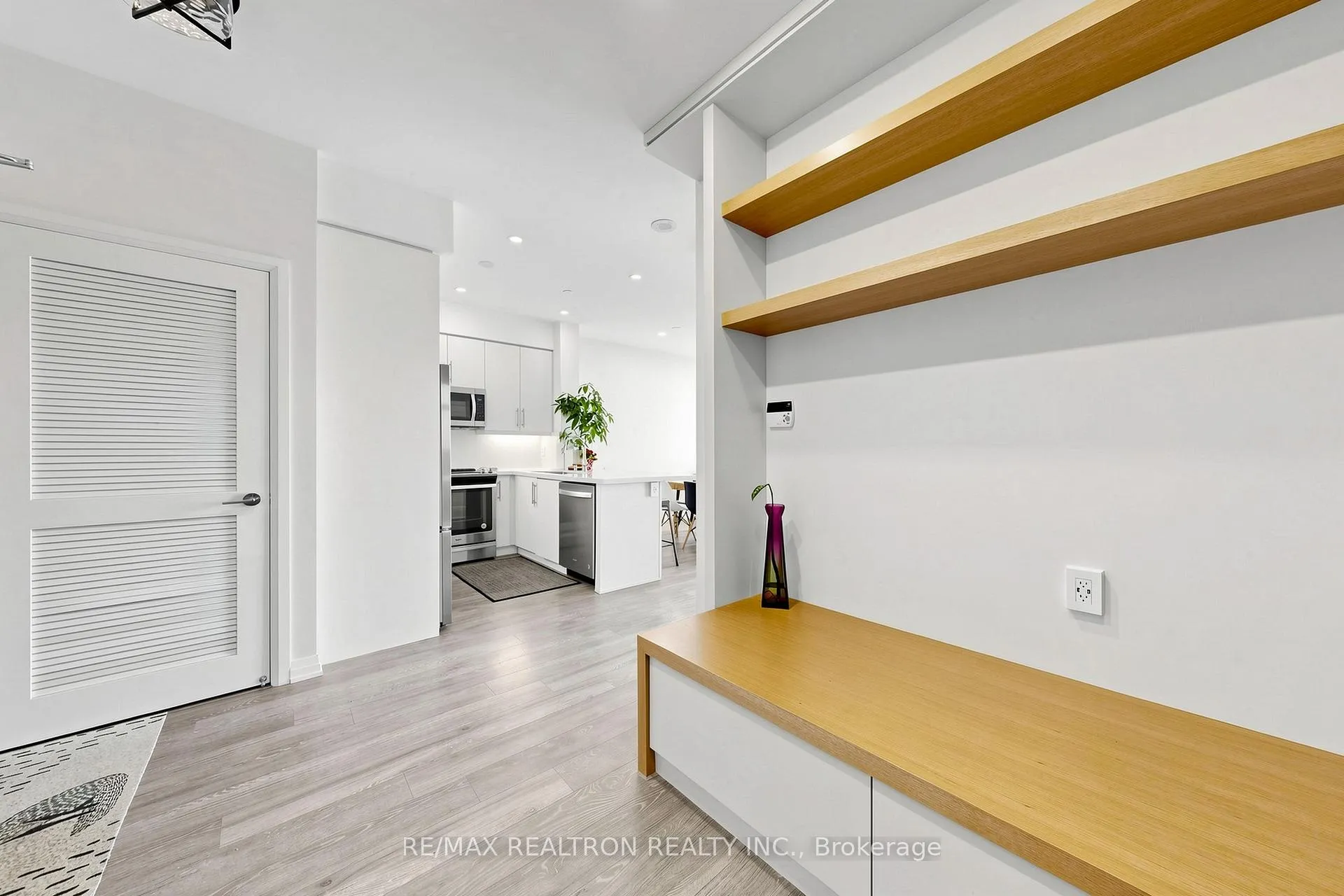 Photo 26 of Unit PH06, 65 Oneida Crescent, Richmond Hill, Langstaff — HOMEH