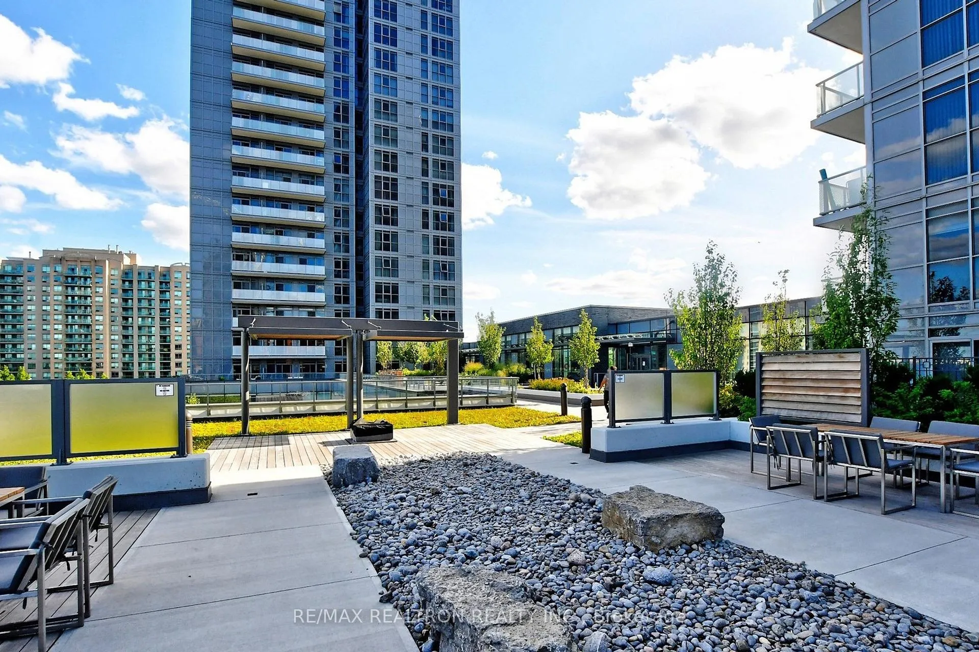 Photo 42 of Unit PH06, 65 Oneida Crescent, Richmond Hill, Langstaff — HOMEH