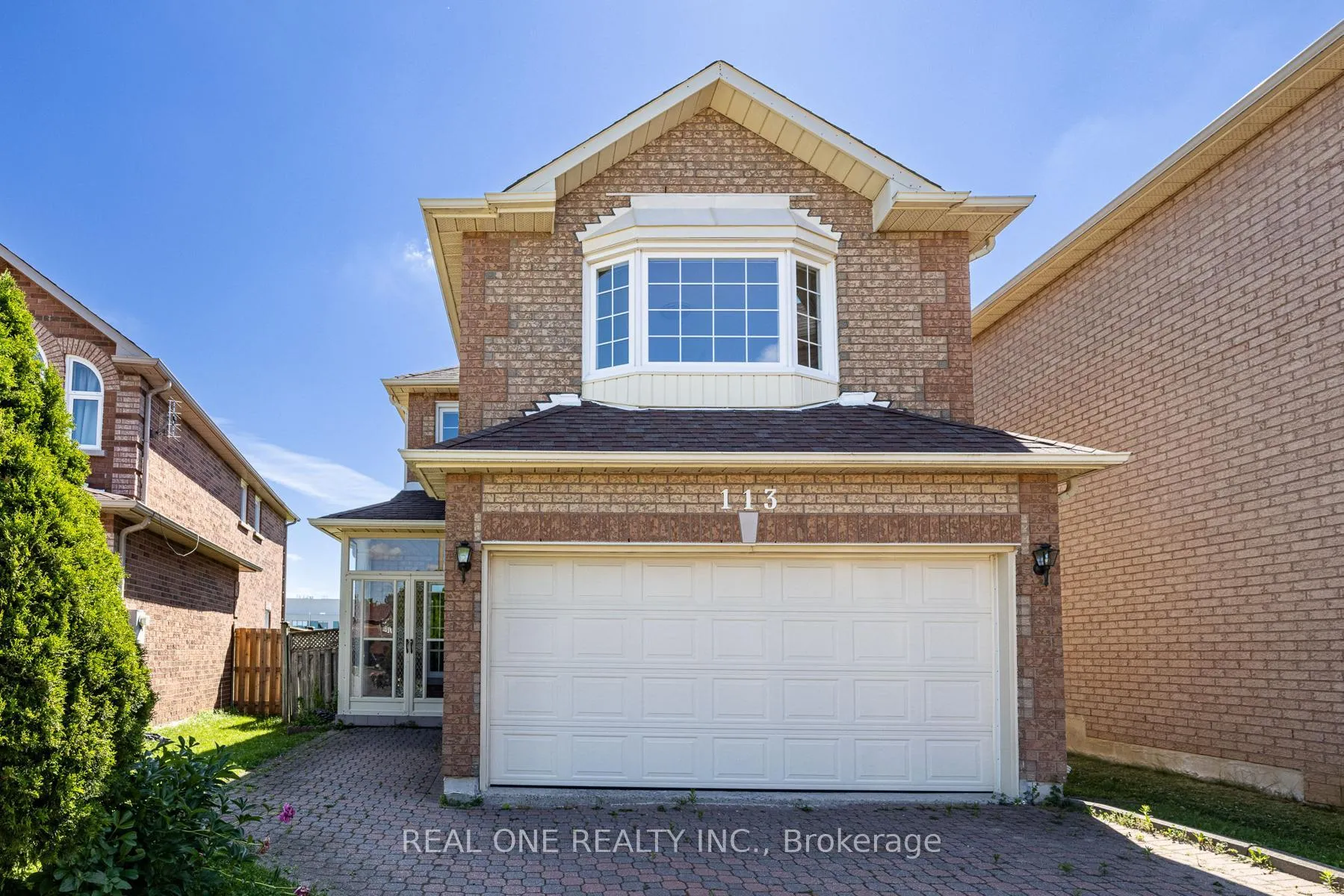 Photo 2 of 113 Milliken Meadows Drive, Markham, Milliken Mills West — HOMEH