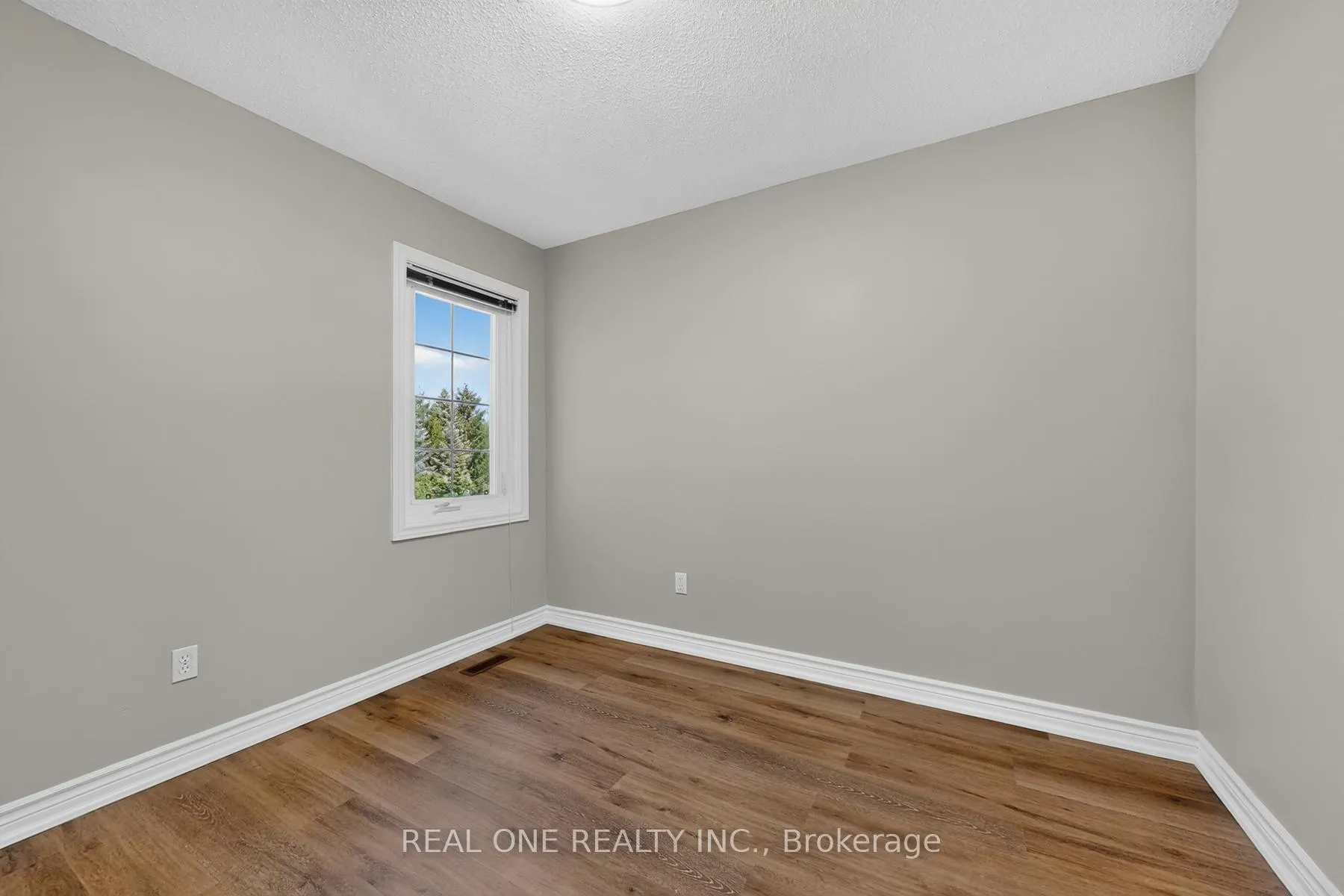 Photo 26 of 113 Milliken Meadows Drive, Markham, Milliken Mills West — HOMEH