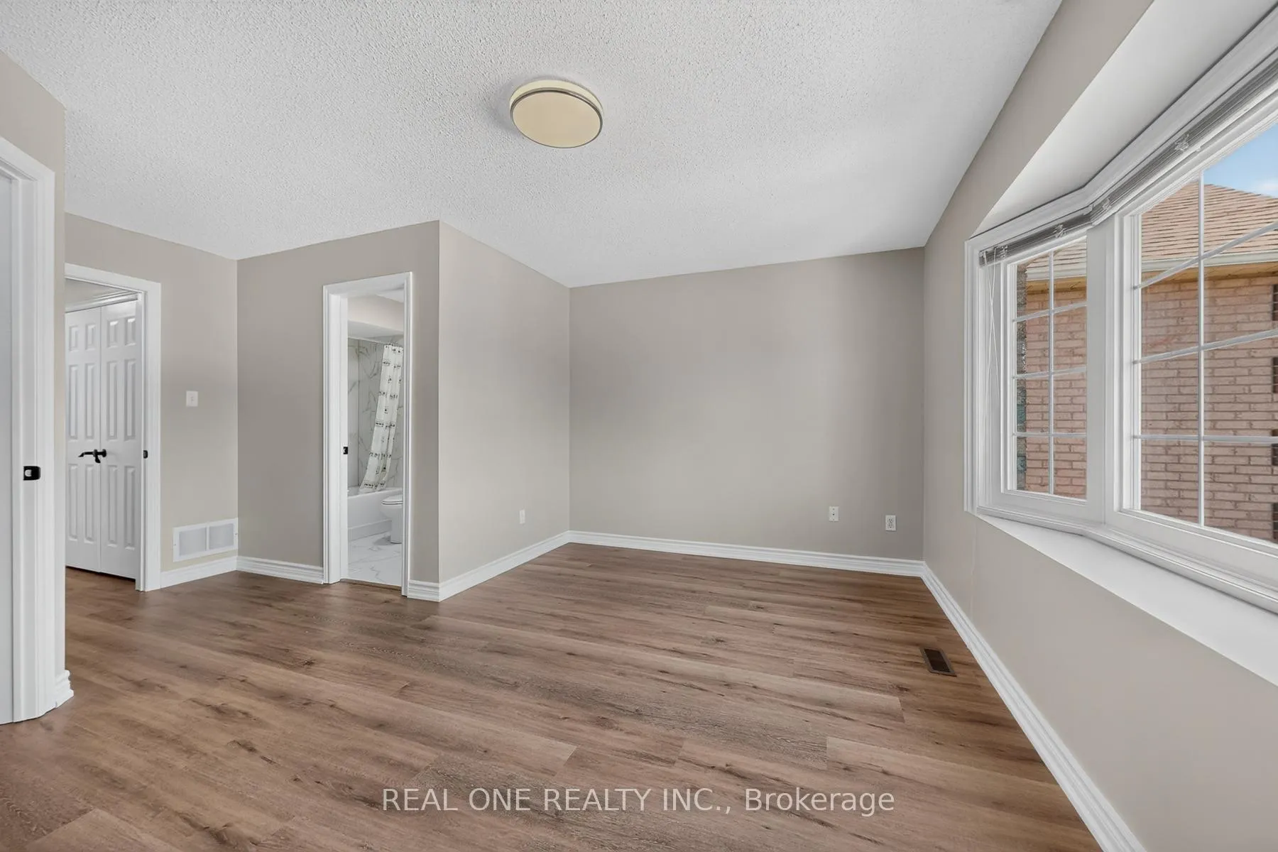 Photo 33 of 113 Milliken Meadows Drive, Markham, Milliken Mills West — HOMEH