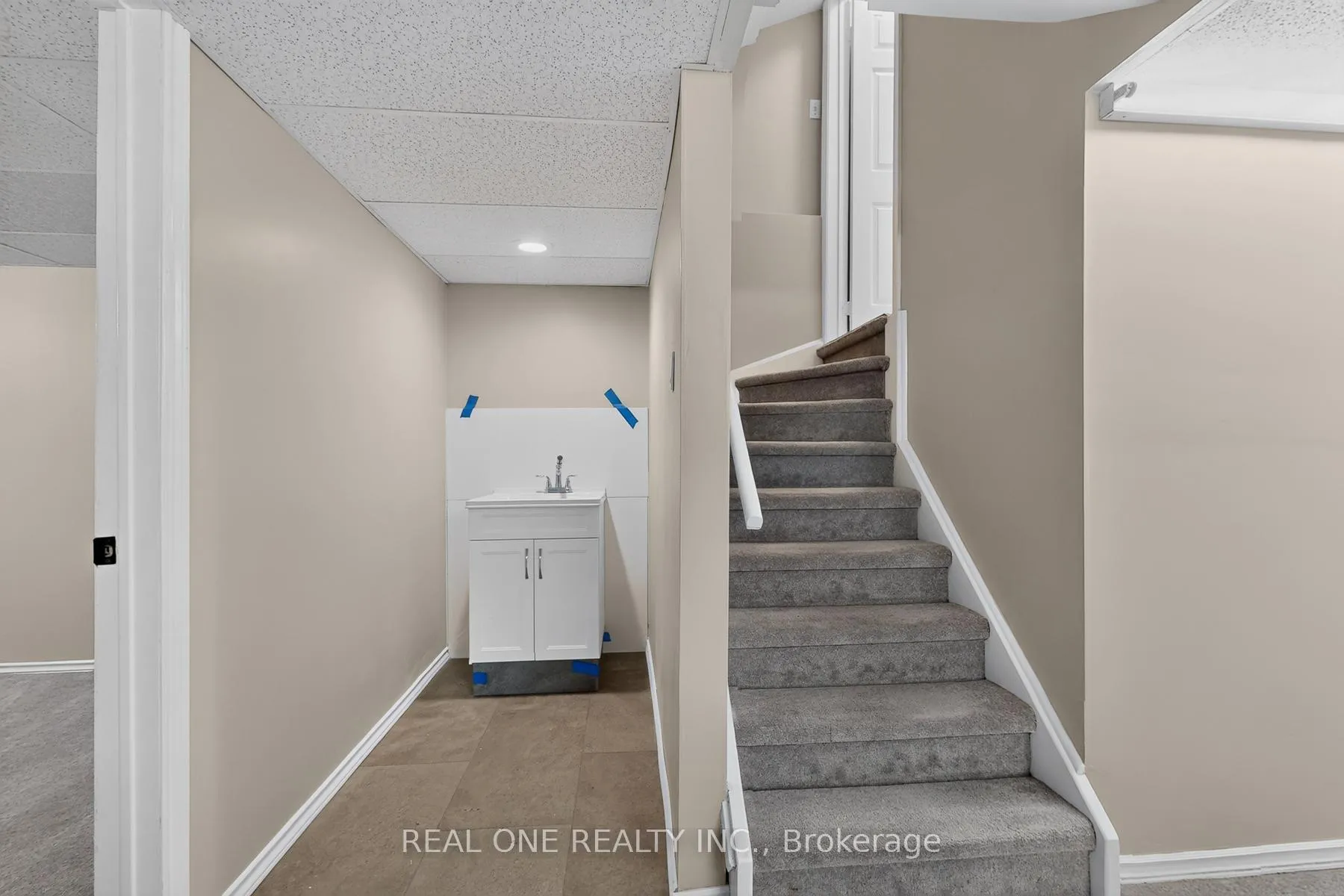 Photo 36 of 113 Milliken Meadows Drive, Markham, Milliken Mills West — HOMEH