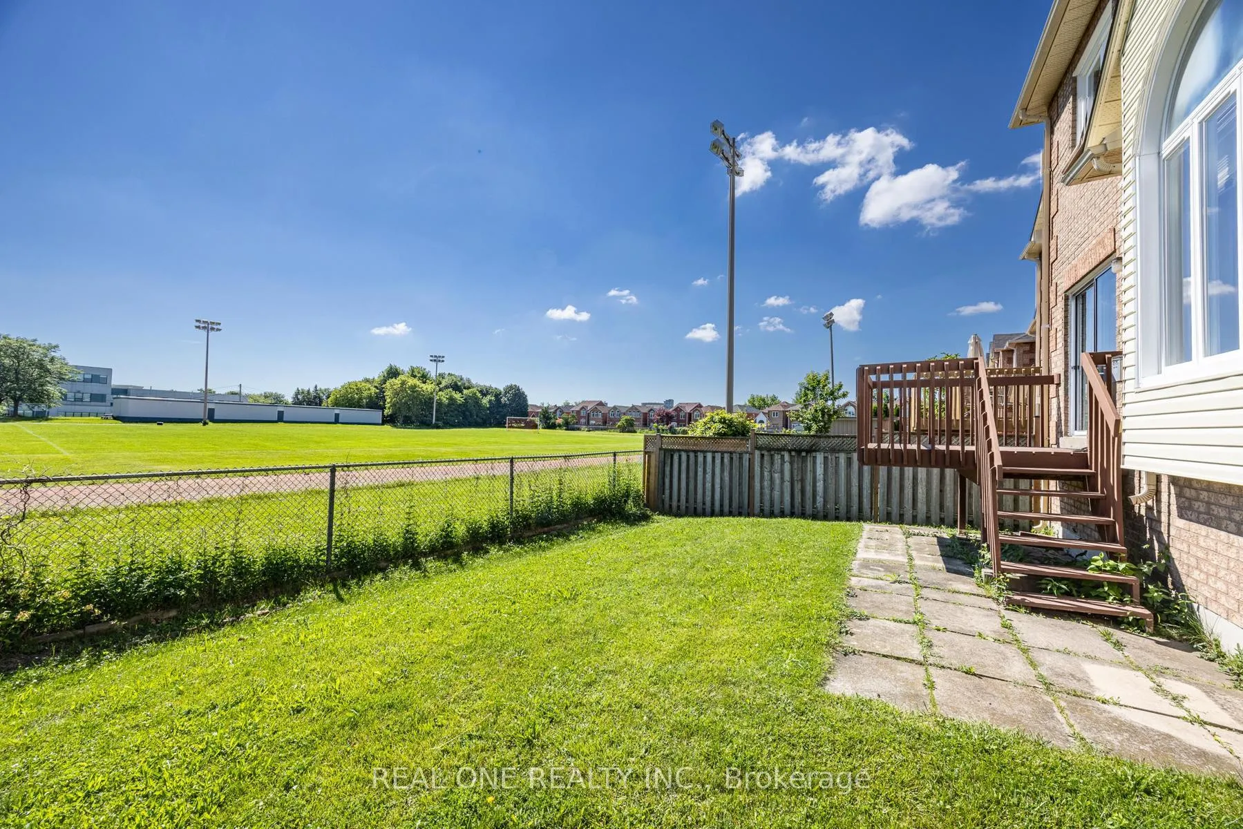 Photo 43 of 113 Milliken Meadows Drive, Markham, Milliken Mills West — HOMEH