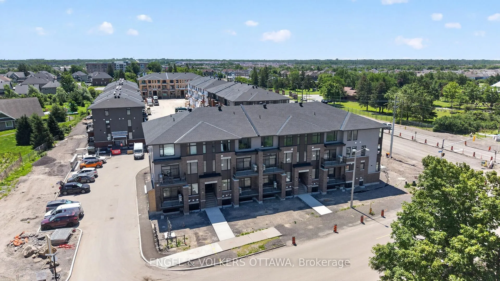 Photo 41 of 110 Stardust Private, Ottawa, Leitrim — HOMEH