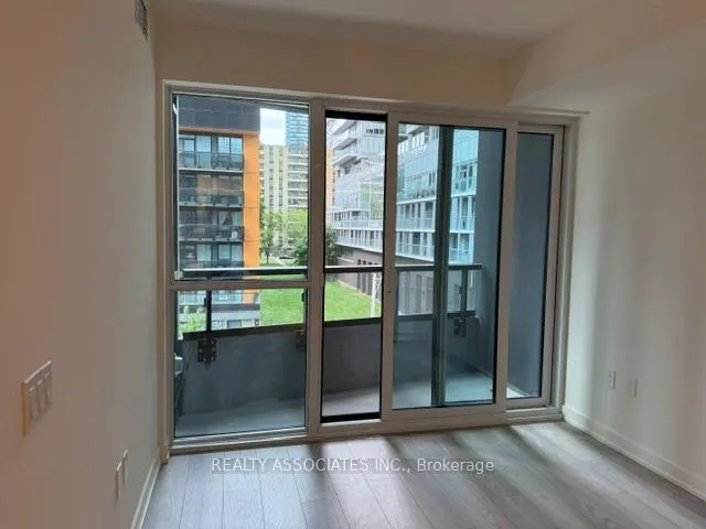 Photo 5 of Unit 321, 110 Broadway Avenue S, Toronto, Mount Pleasant West — HOMEH