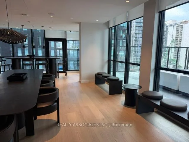Photo 19 of Unit 321, 110 Broadway Avenue S, Toronto, Mount Pleasant West — HOMEH
