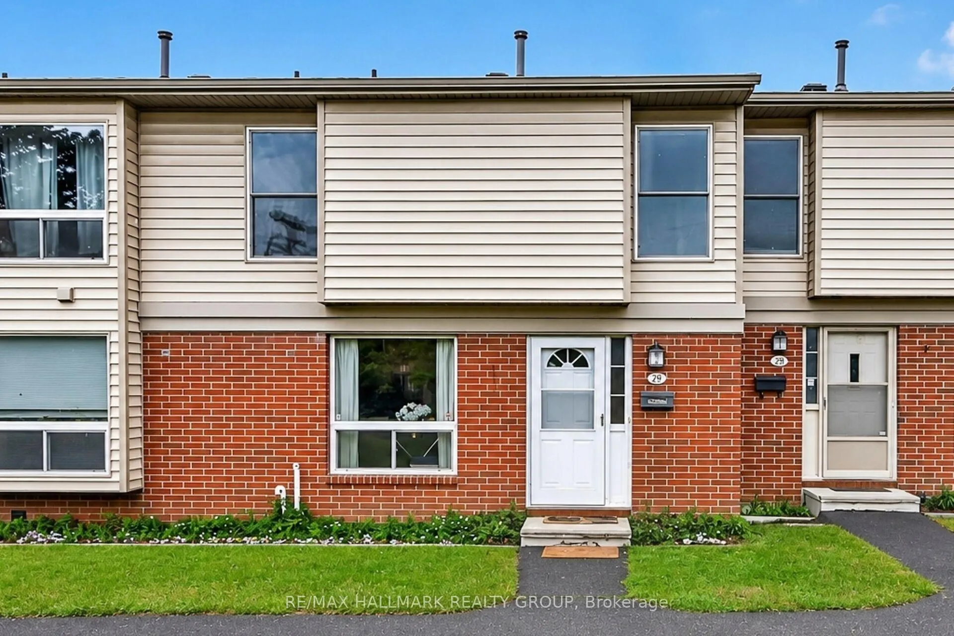 Photo 2 of Unit 29, 840 Cahill Drive W, Ottawa, Hunt Club — HOMEH