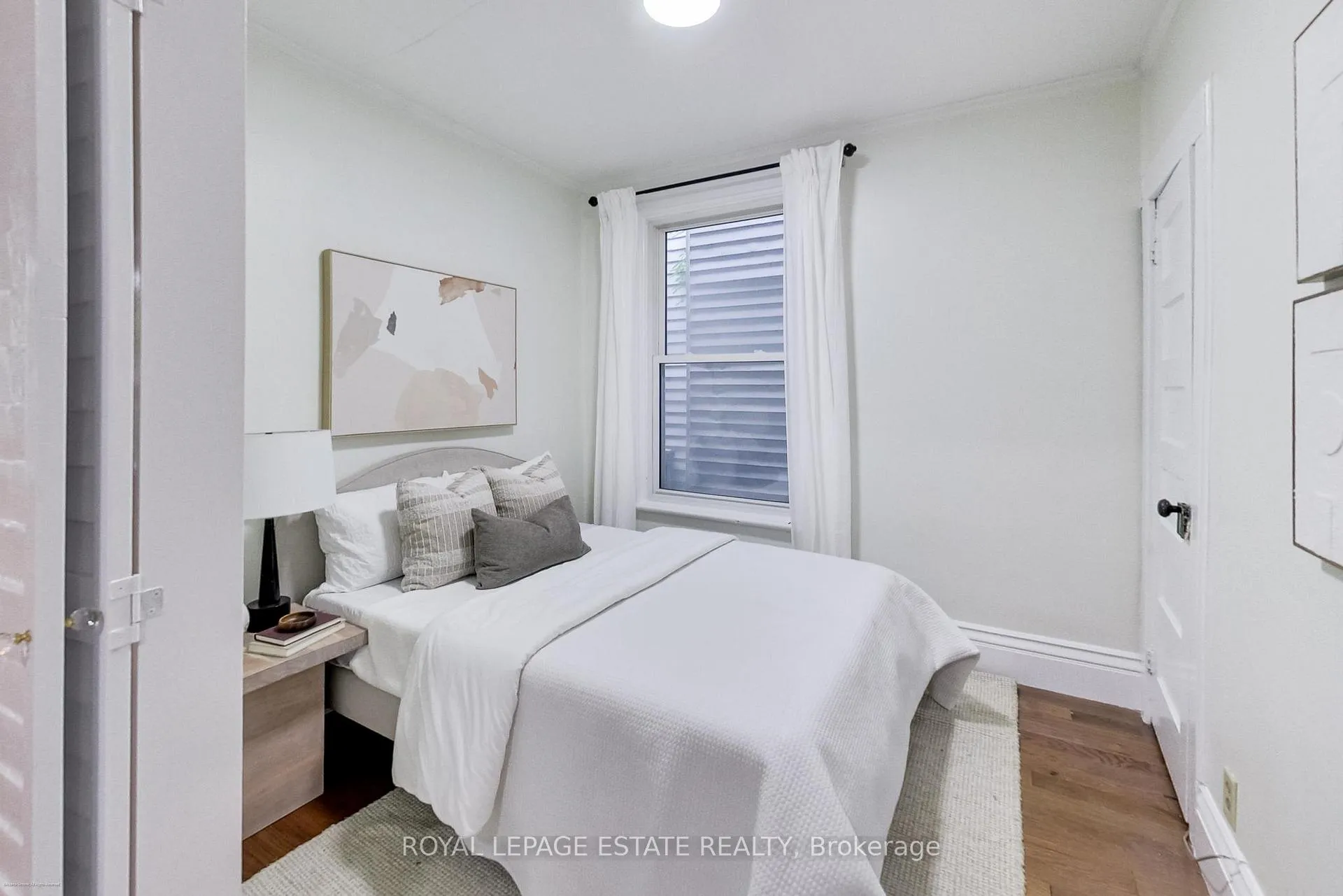 Photo 12 of 237 Glebemount Avenue, Toronto, Danforth Village-East York — HOMEH