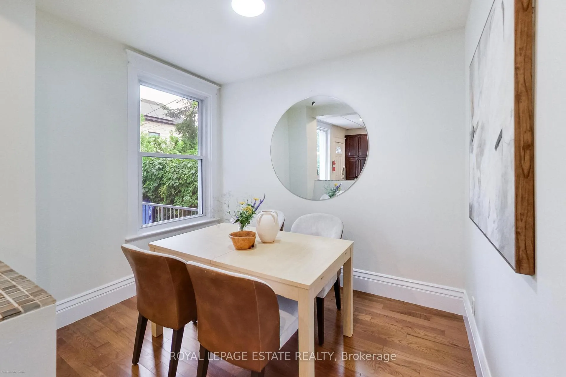Photo 14 of 237 Glebemount Avenue, Toronto, Danforth Village-East York — HOMEH