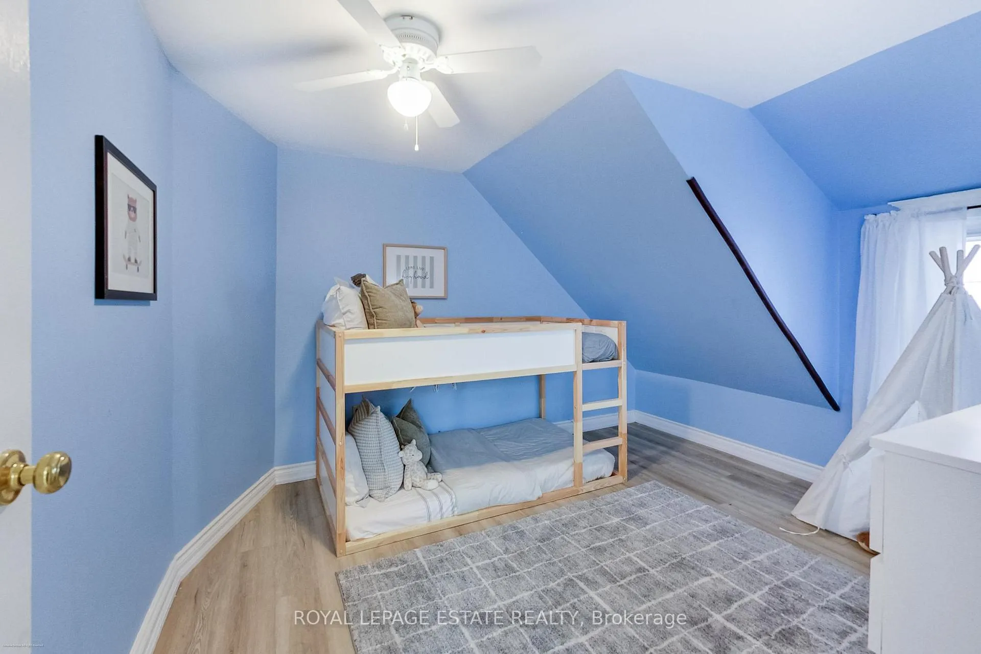 Photo 23 of 237 Glebemount Avenue, Toronto, Danforth Village-East York — HOMEH