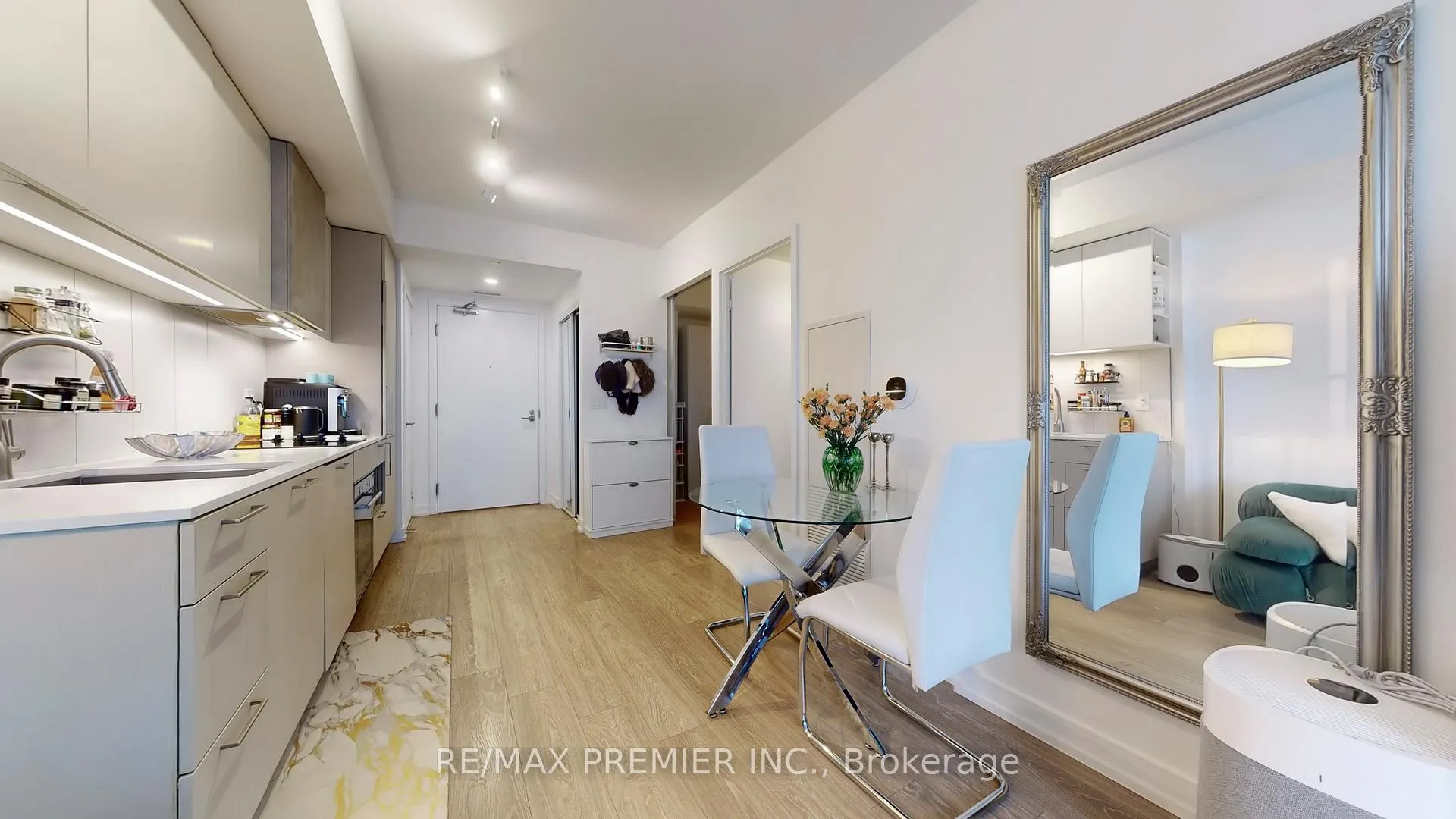 Photo 15 of Unit 3203, 19 Western Battery Road, Toronto, Niagara — HOMEH