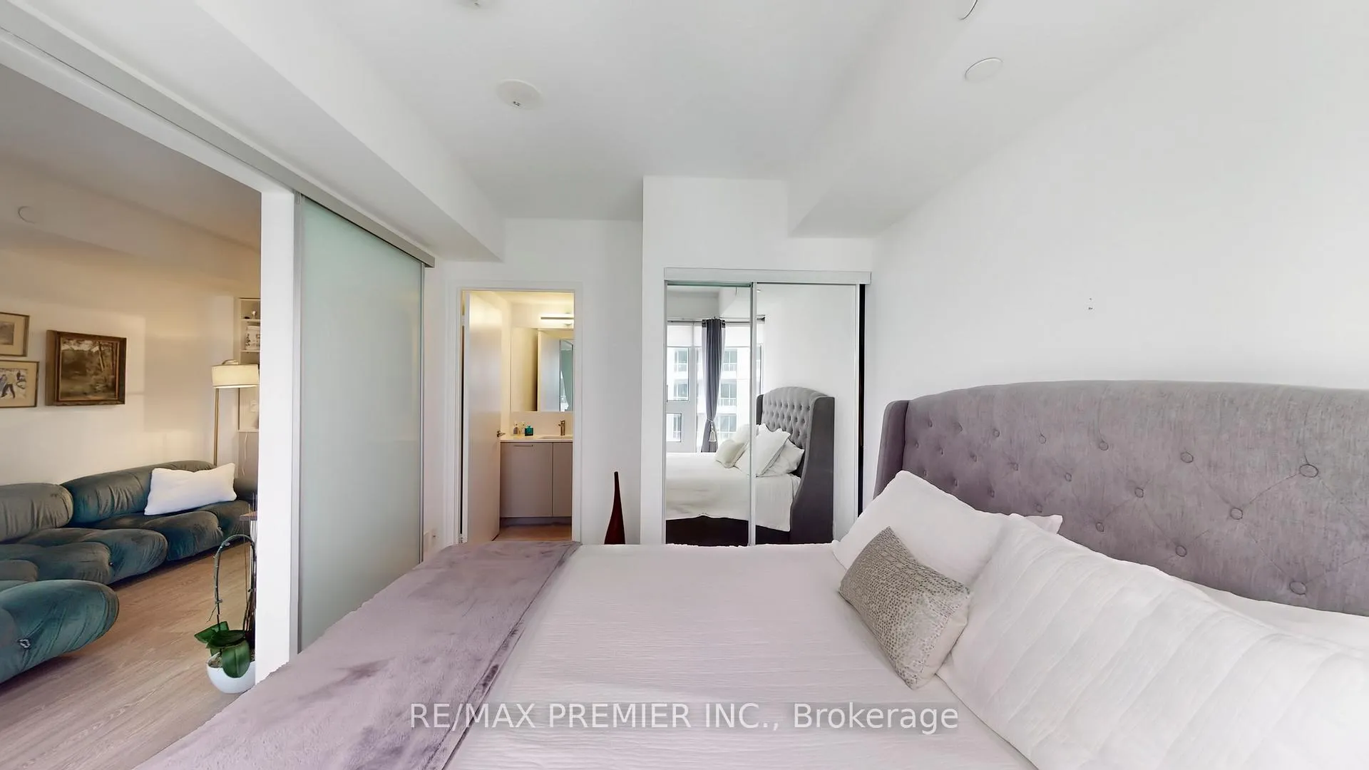 Photo 23 of Unit 3203, 19 Western Battery Road, Toronto, Niagara — HOMEH