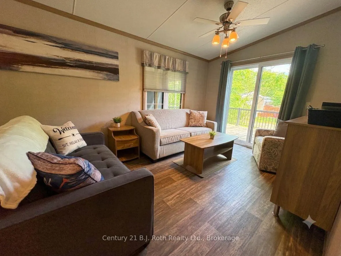 Photo 5 of Unit 10 MORCRK, 1336 Morrison Lake Road, Gravenhurst, Wood (Gravenhurst) — HOMEH
