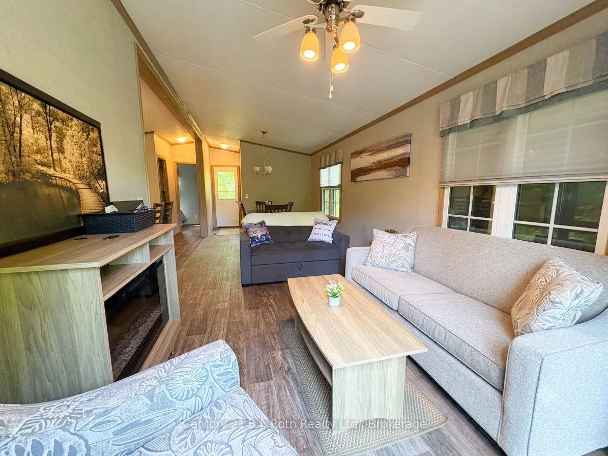 Photo 6 of Unit 10 MORCRK, 1336 Morrison Lake Road, Gravenhurst, Wood (Gravenhurst) — HOMEH