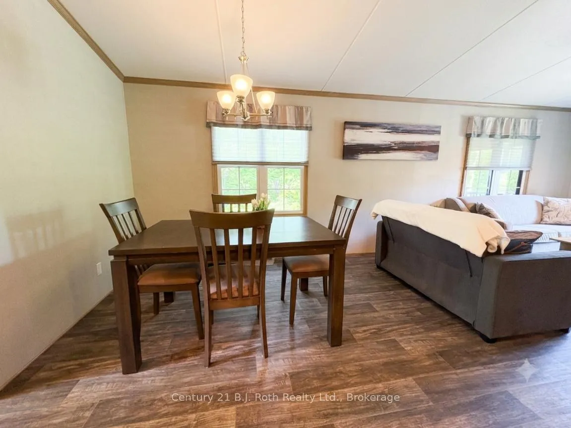 Photo 12 of Unit 10 MORCRK, 1336 Morrison Lake Road, Gravenhurst, Wood (Gravenhurst) — HOMEH