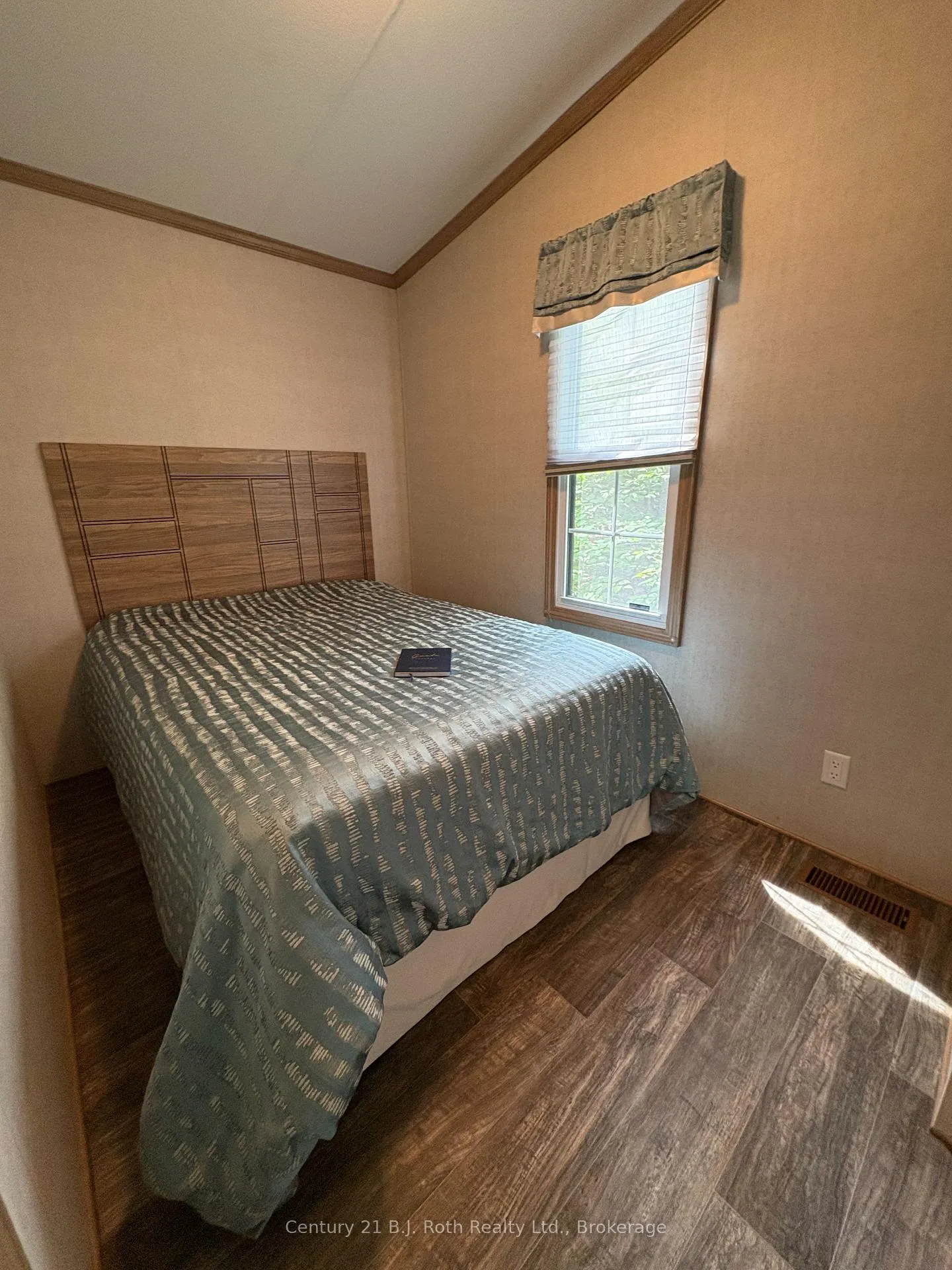 Photo 17 of Unit 10 MORCRK, 1336 Morrison Lake Road, Gravenhurst, Wood (Gravenhurst) — HOMEH