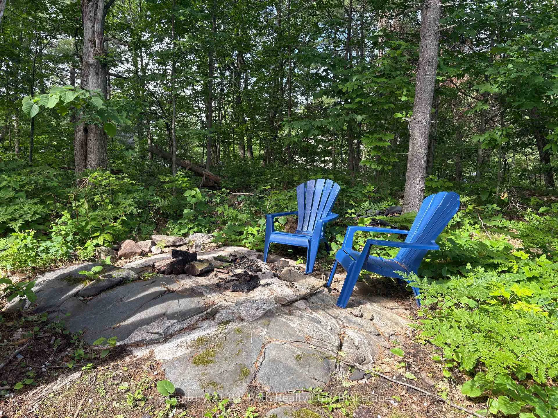 Photo 27 of Unit 10 MORCRK, 1336 Morrison Lake Road, Gravenhurst, Wood (Gravenhurst) — HOMEH
