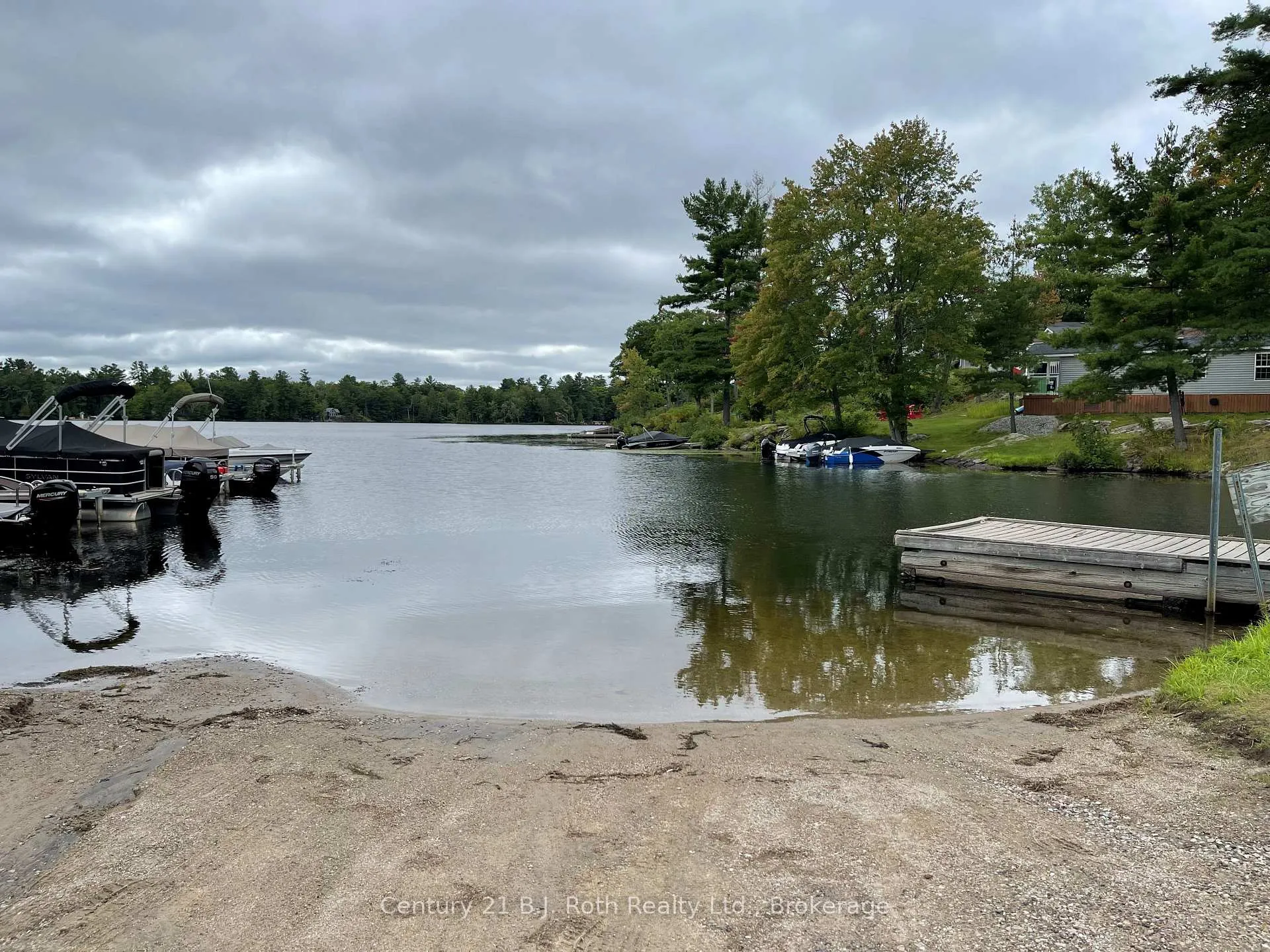 Photo 45 of Unit 10 MORCRK, 1336 Morrison Lake Road, Gravenhurst, Wood (Gravenhurst) — HOMEH