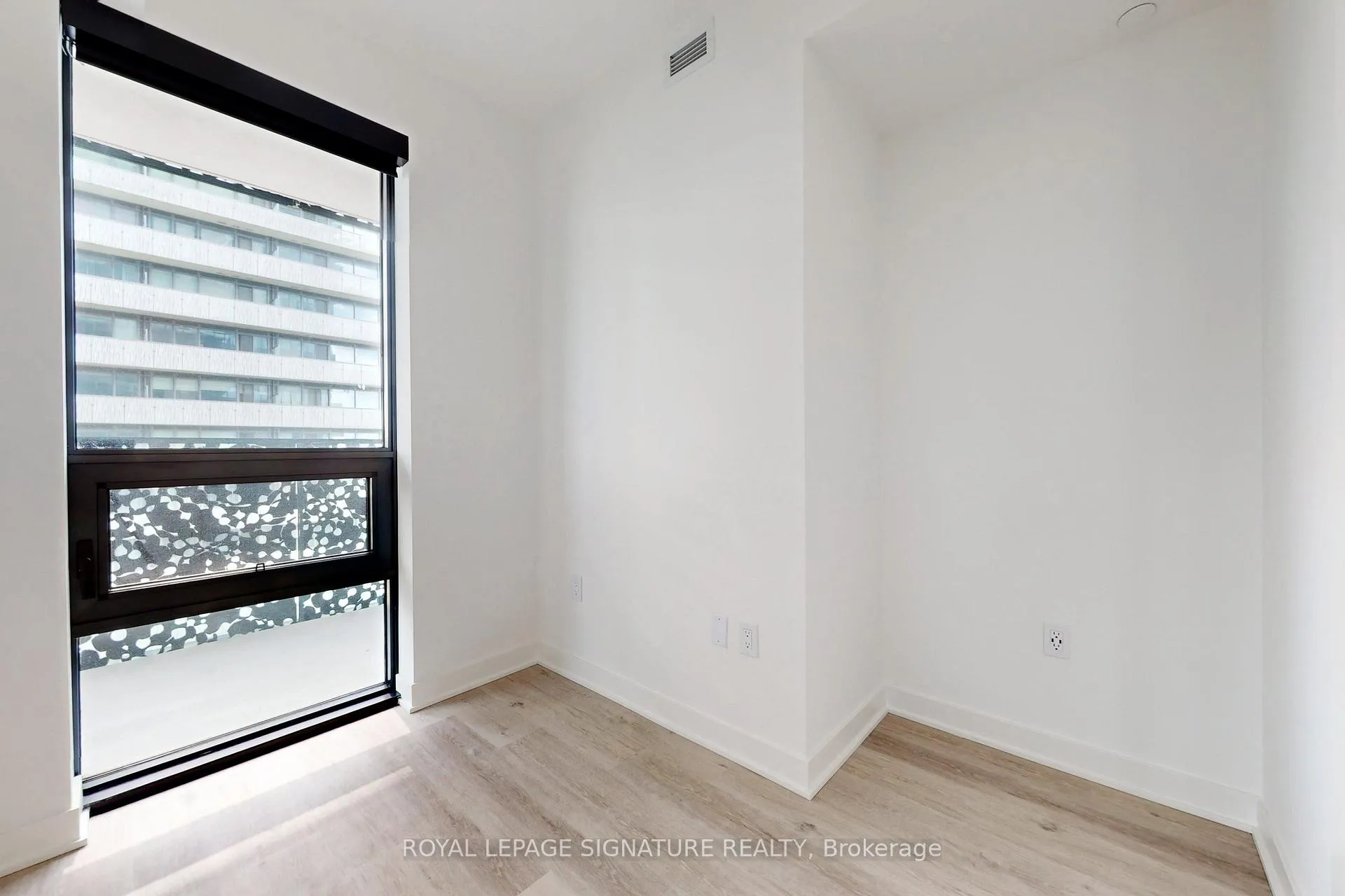Photo 7 of Unit 3510, 55 Charles Street E, Toronto, Church-Yonge Corridor — HOMEH