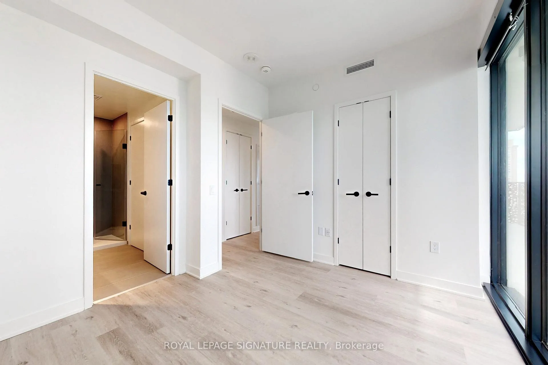 Photo 12 of Unit 3510, 55 Charles Street E, Toronto, Church-Yonge Corridor — HOMEH