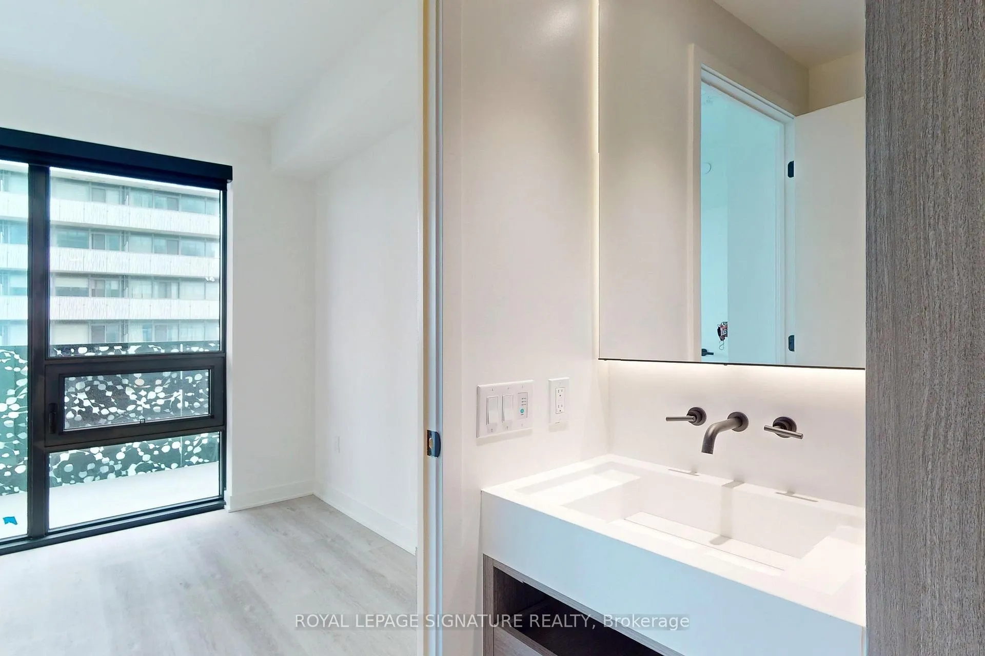 Photo 14 of Unit 3510, 55 Charles Street E, Toronto, Church-Yonge Corridor — HOMEH