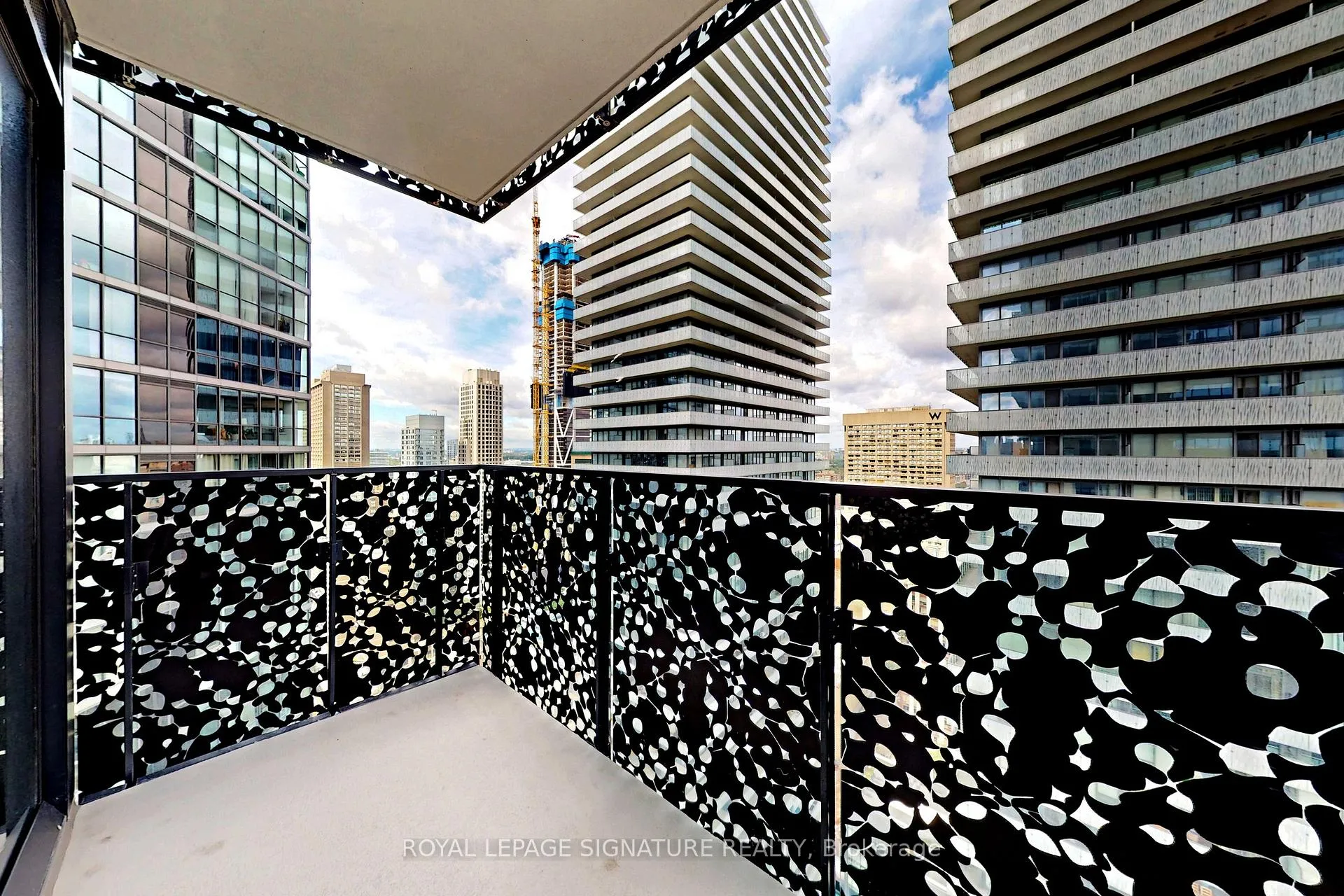 Photo 16 of Unit 3510, 55 Charles Street E, Toronto, Church-Yonge Corridor — HOMEH