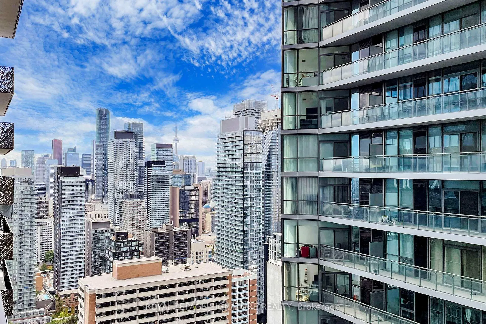 Photo 17 of Unit 3510, 55 Charles Street E, Toronto, Church-Yonge Corridor — HOMEH