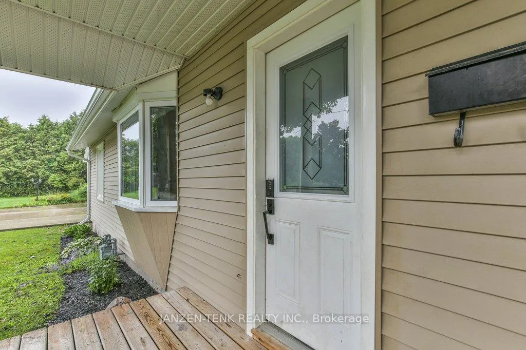 Photo 3 of 11793 Springfield Road, Malahide, Springfield — HOMEH