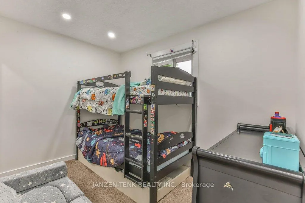 Photo 21 of 11793 Springfield Road, Malahide, Springfield — HOMEH