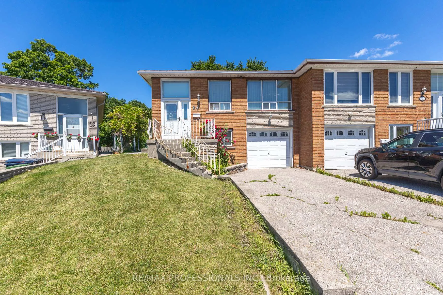 Photo 1 of 64 Ikley Road, North York, York University Heights — HOMEH