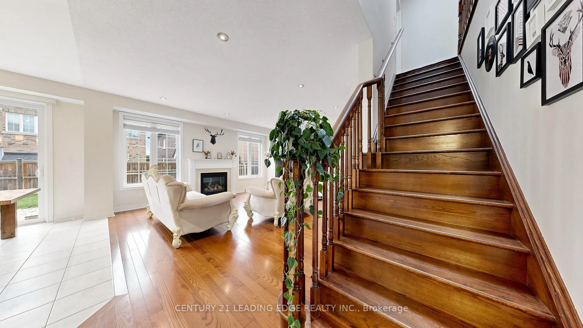 Photo 24 of 72 Staglin Court, Markham, Cathedraltown — HOMEH