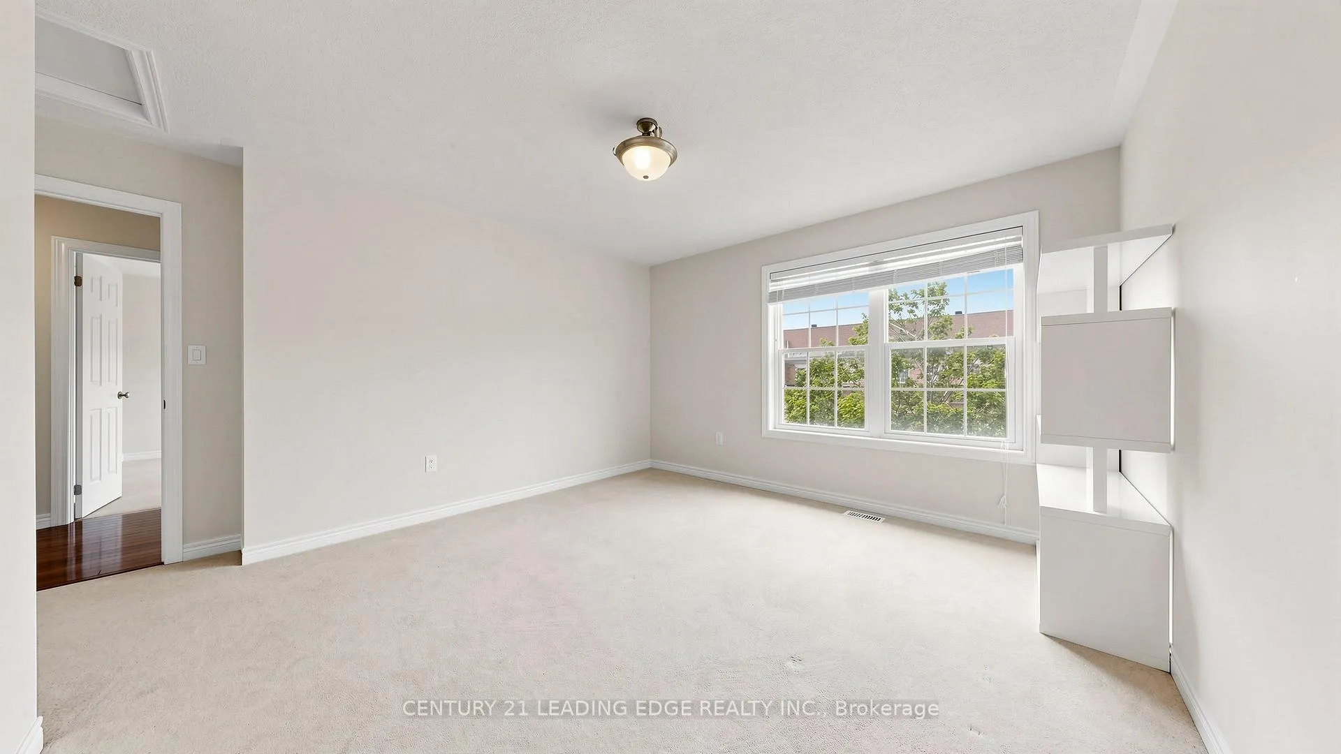 Photo 39 of 72 Staglin Court, Markham, Cathedraltown — HOMEH