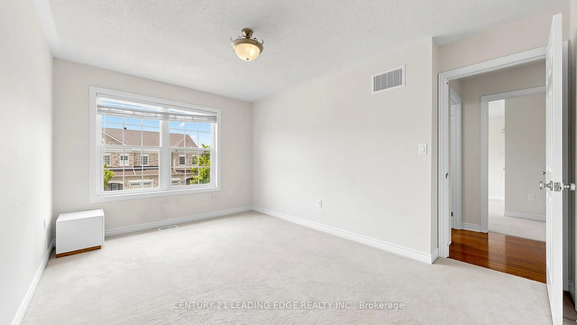 Photo 42 of 72 Staglin Court, Markham, Cathedraltown — HOMEH