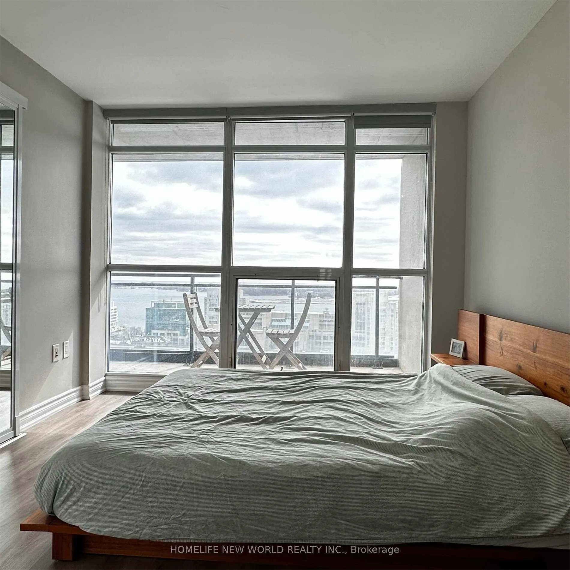Photo 13 of Unit 1603, 8 Telegram Mews, Toronto, Waterfront Communities — HOMEH