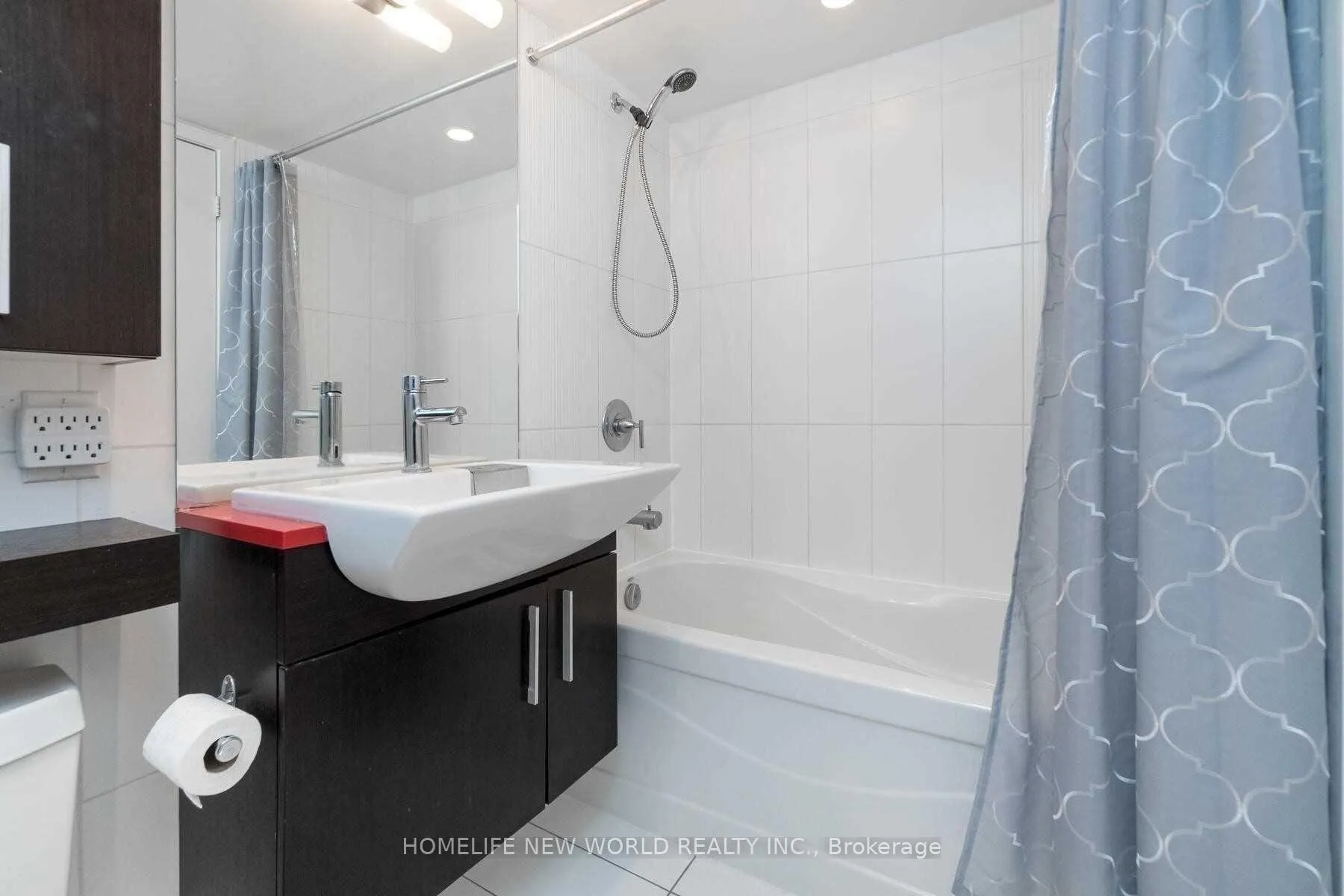 Photo 15 of Unit 1603, 8 Telegram Mews, Toronto, Waterfront Communities — HOMEH