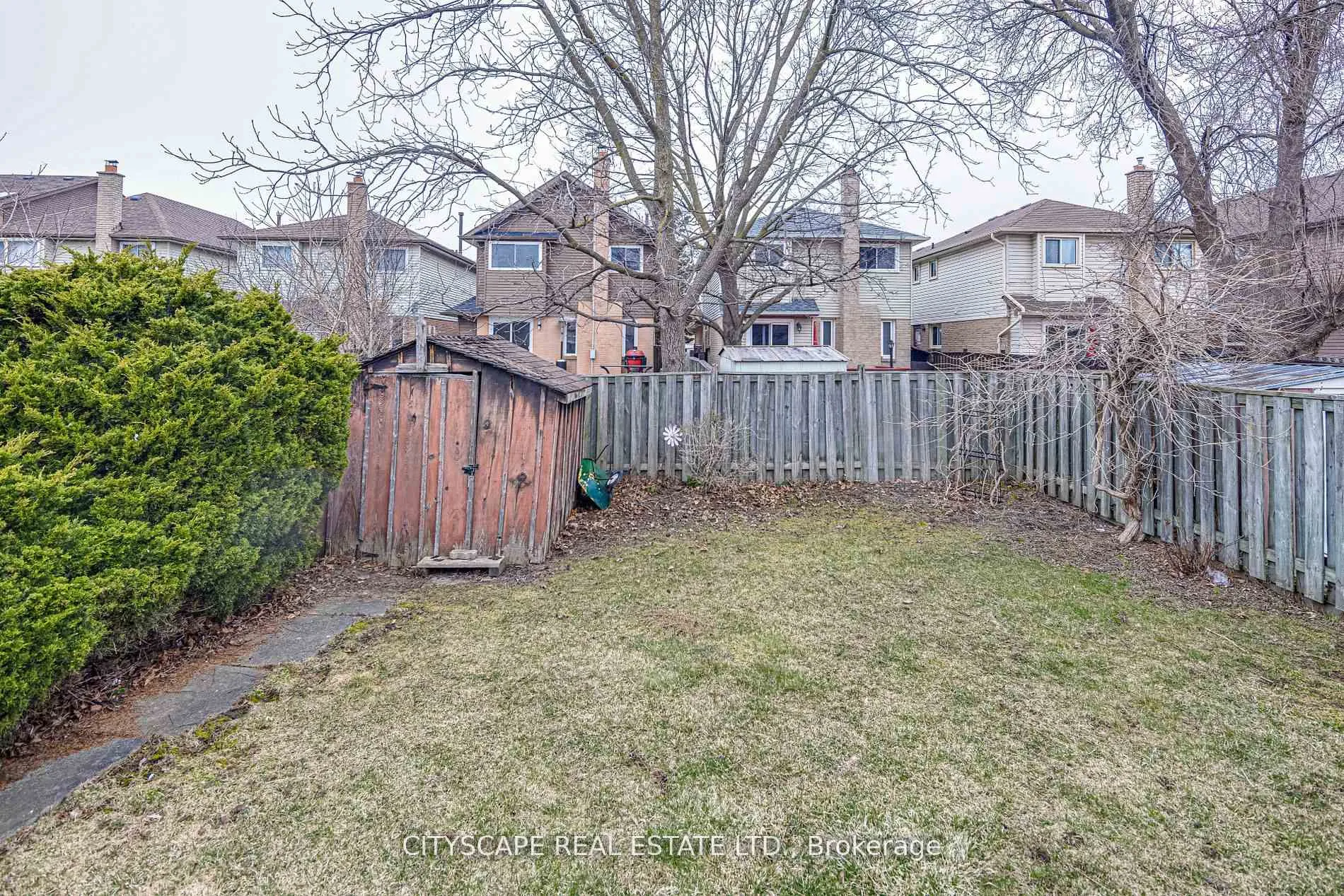 Photo 5 of 66 Vodden Street W, Brampton, Brampton West — HOMEH