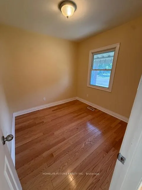 Photo 5 of 346 Eulalie Avenue, Oshawa, Central — HOMEH