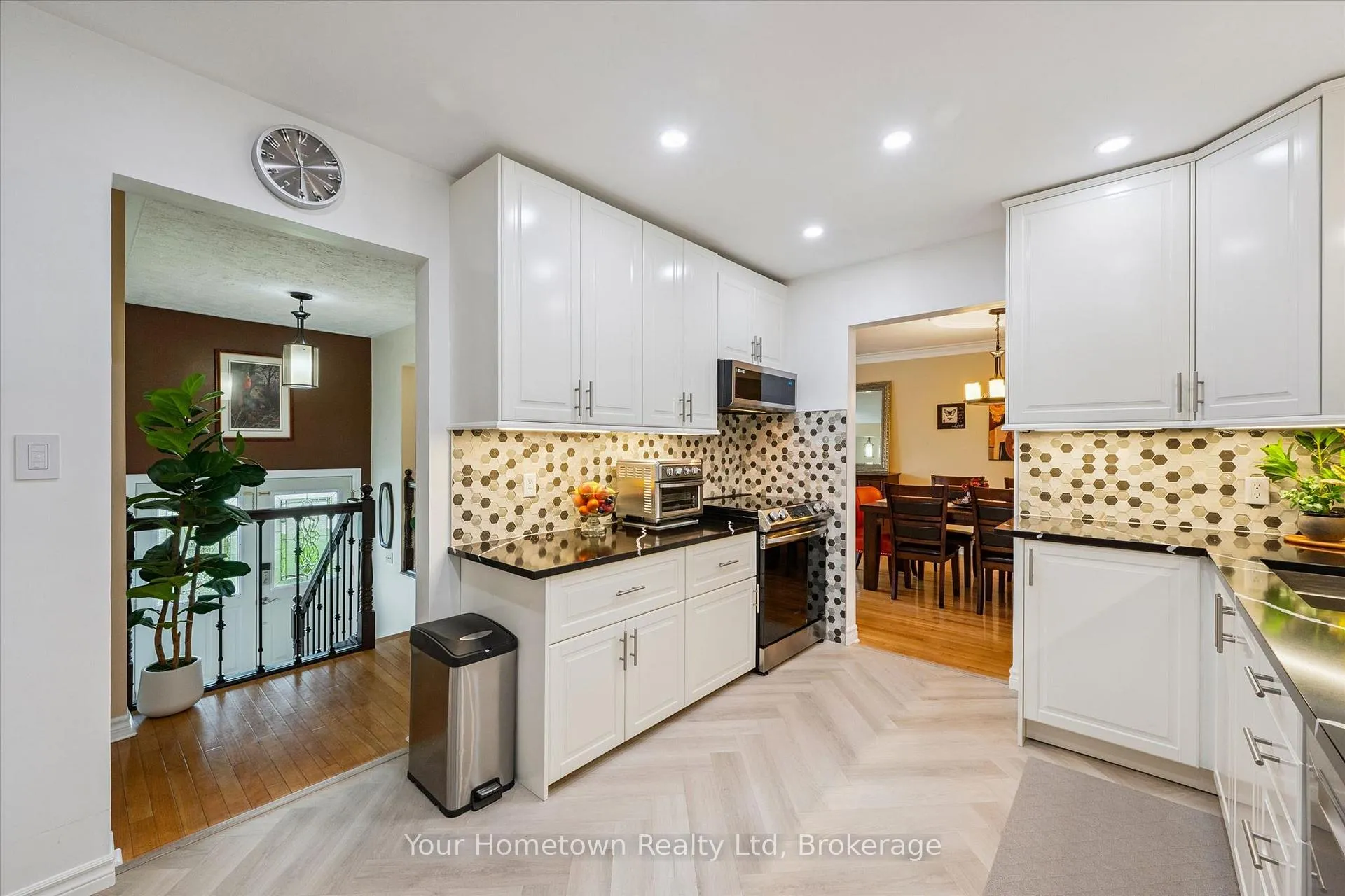 Photo 11 of 57 Water Street E, Centre Wellington, Elora/Salem — HOMEH
