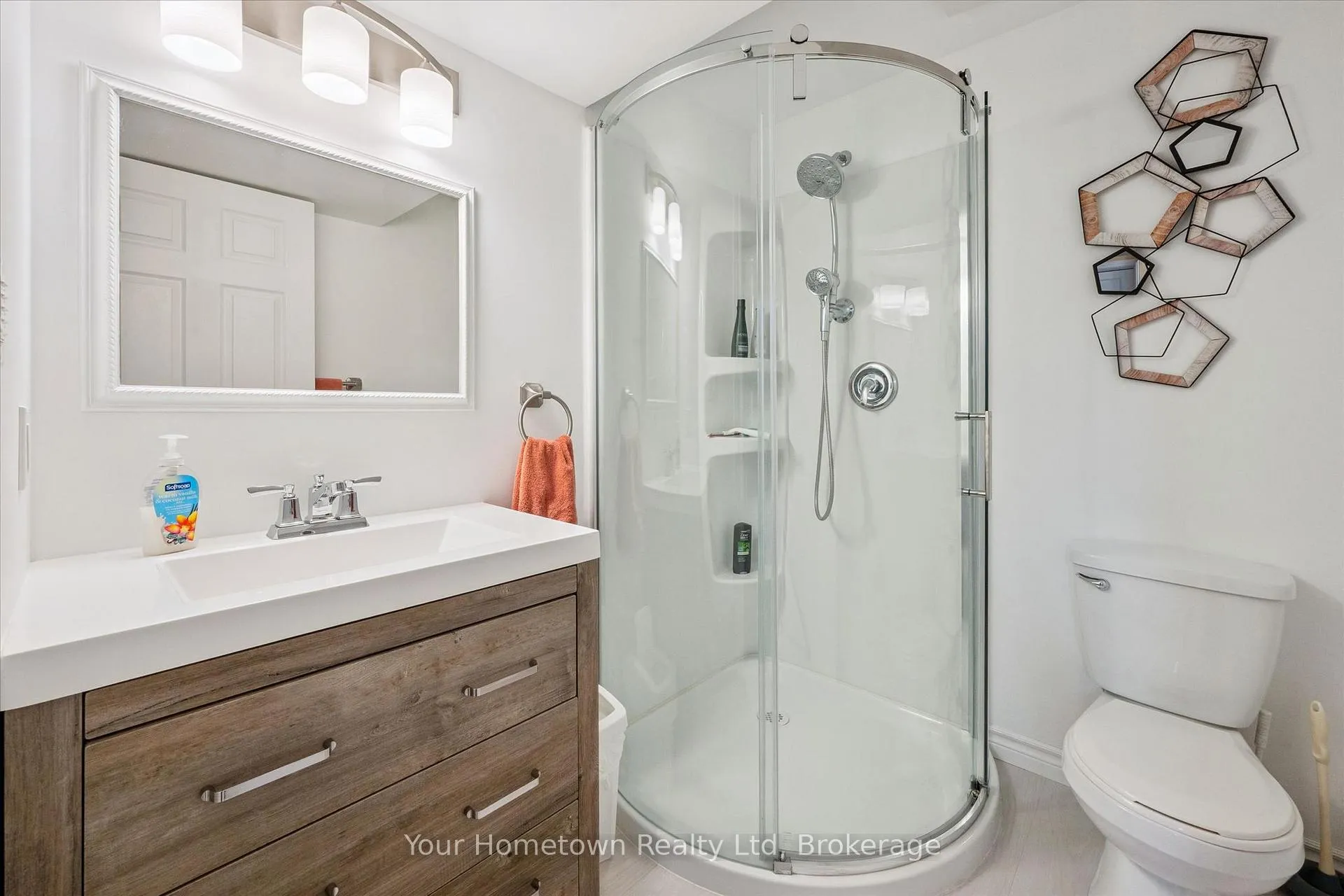 Photo 25 of 57 Water Street E, Centre Wellington, Elora/Salem — HOMEH
