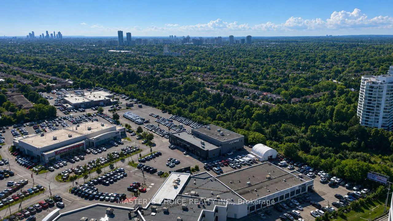 Photo 17 of Unit 2732, 7161 Yonge Street, Markham, Thornhill — HOMEH