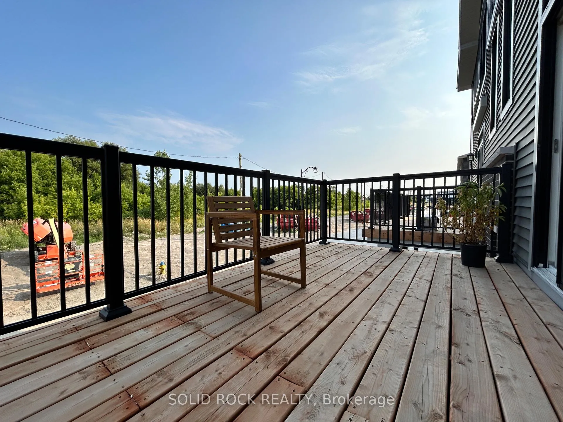 Photo 20 of 501 Woodlily Private, Ottawa, Kanata - Kanata Lakes/Heritage Hills — HOMEH