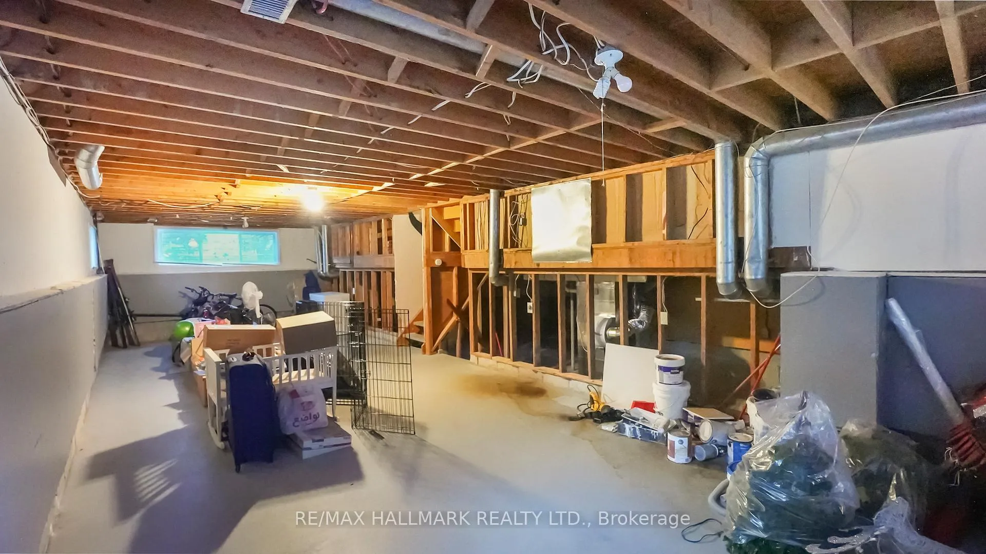 Photo 26 of 22 Avondale Crescent, Aurora, Aurora Village — HOMEH