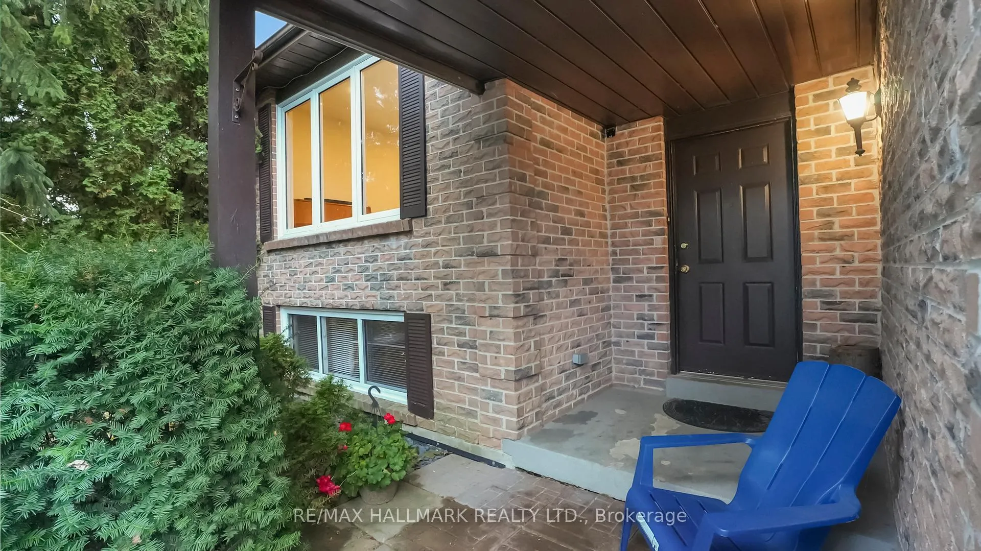 Photo 30 of 22 Avondale Crescent, Aurora, Aurora Village — HOMEH