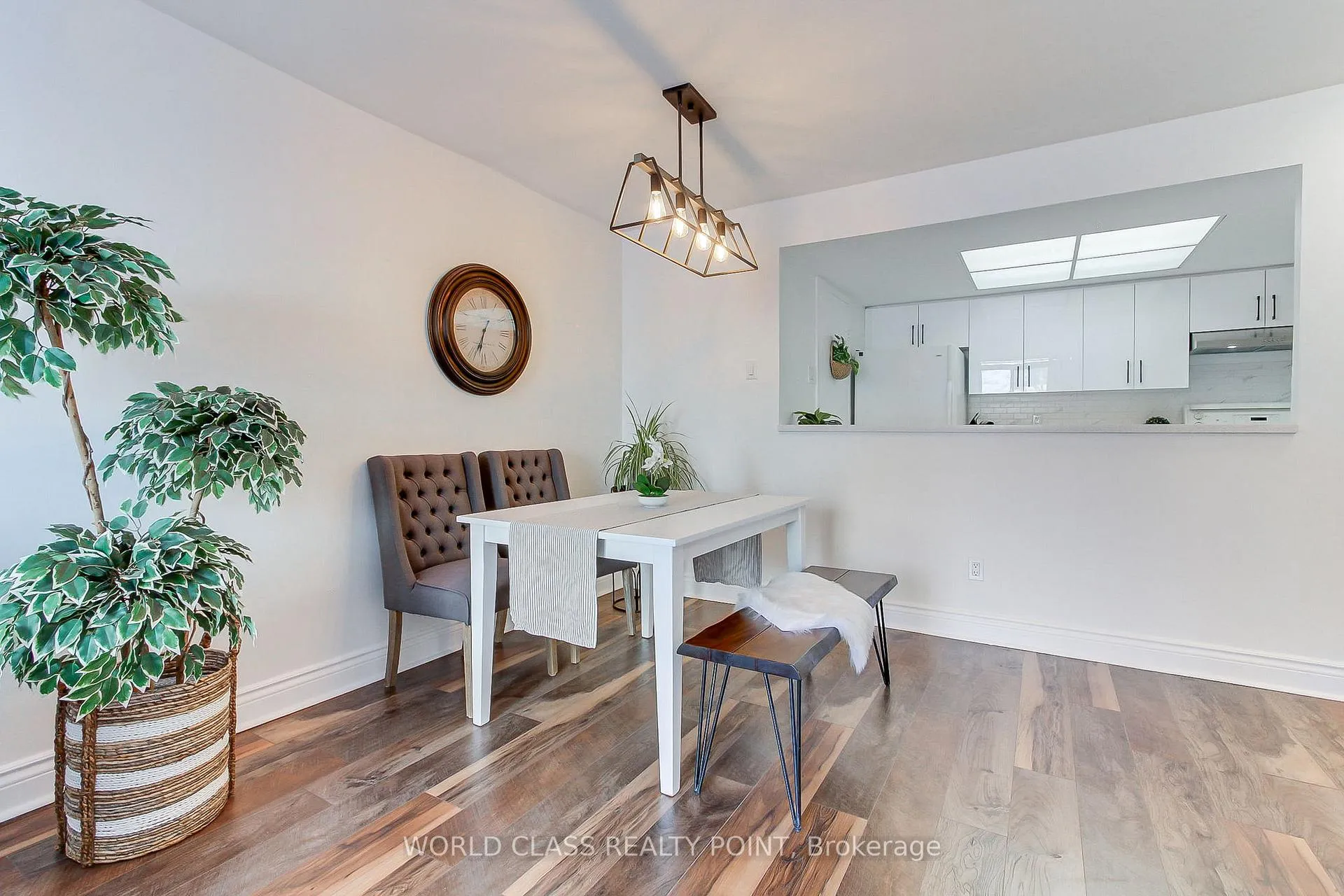 Photo 6 of Unit 207, 75 Ellen Street, Barrie, City Centre — HOMEH